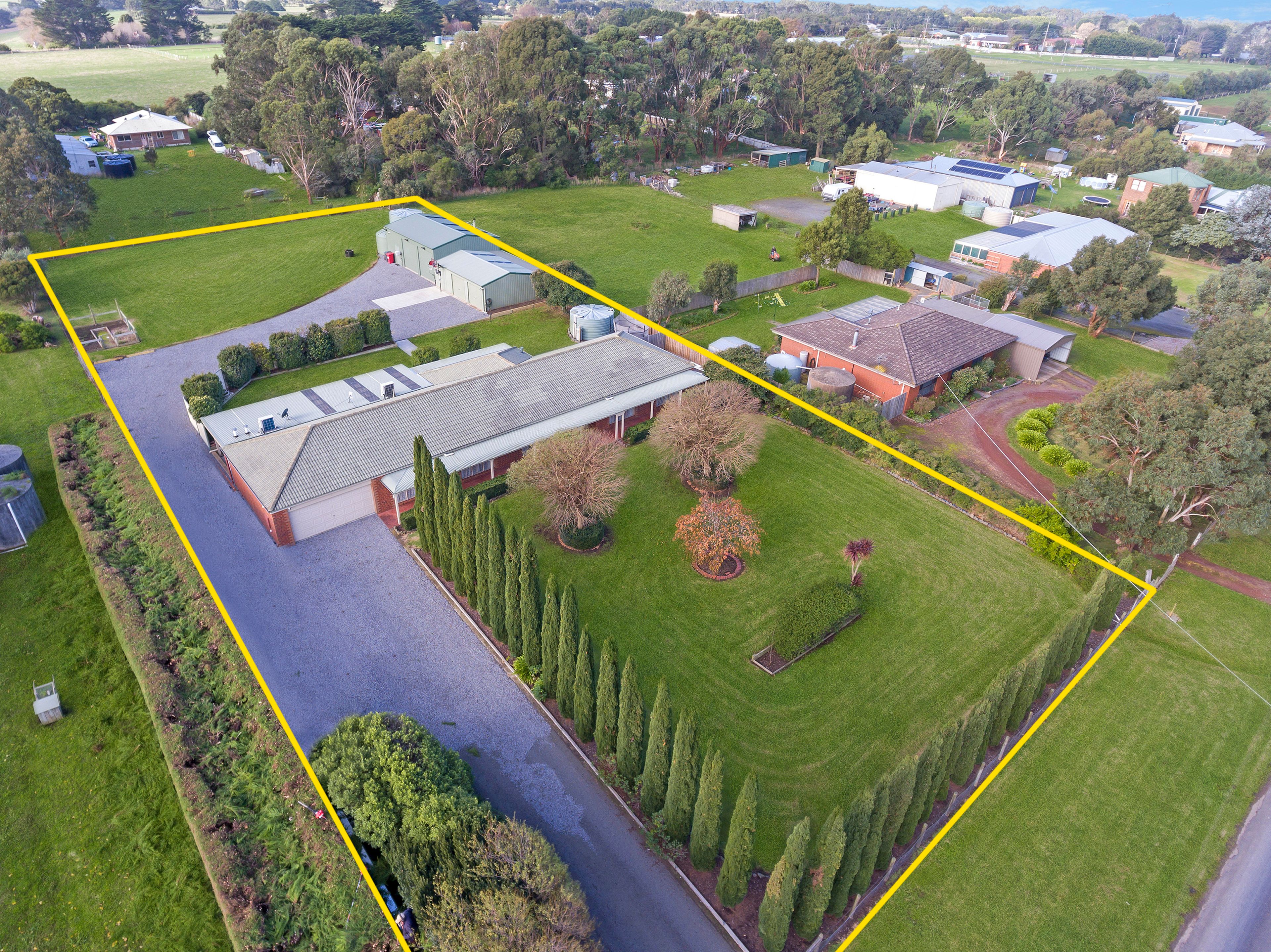 34 Bellmans Road, Bushfield, VIC 3281