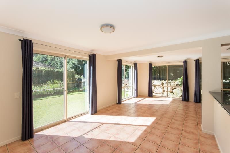 27 MONTROSE Place, The Gap, QLD 4061