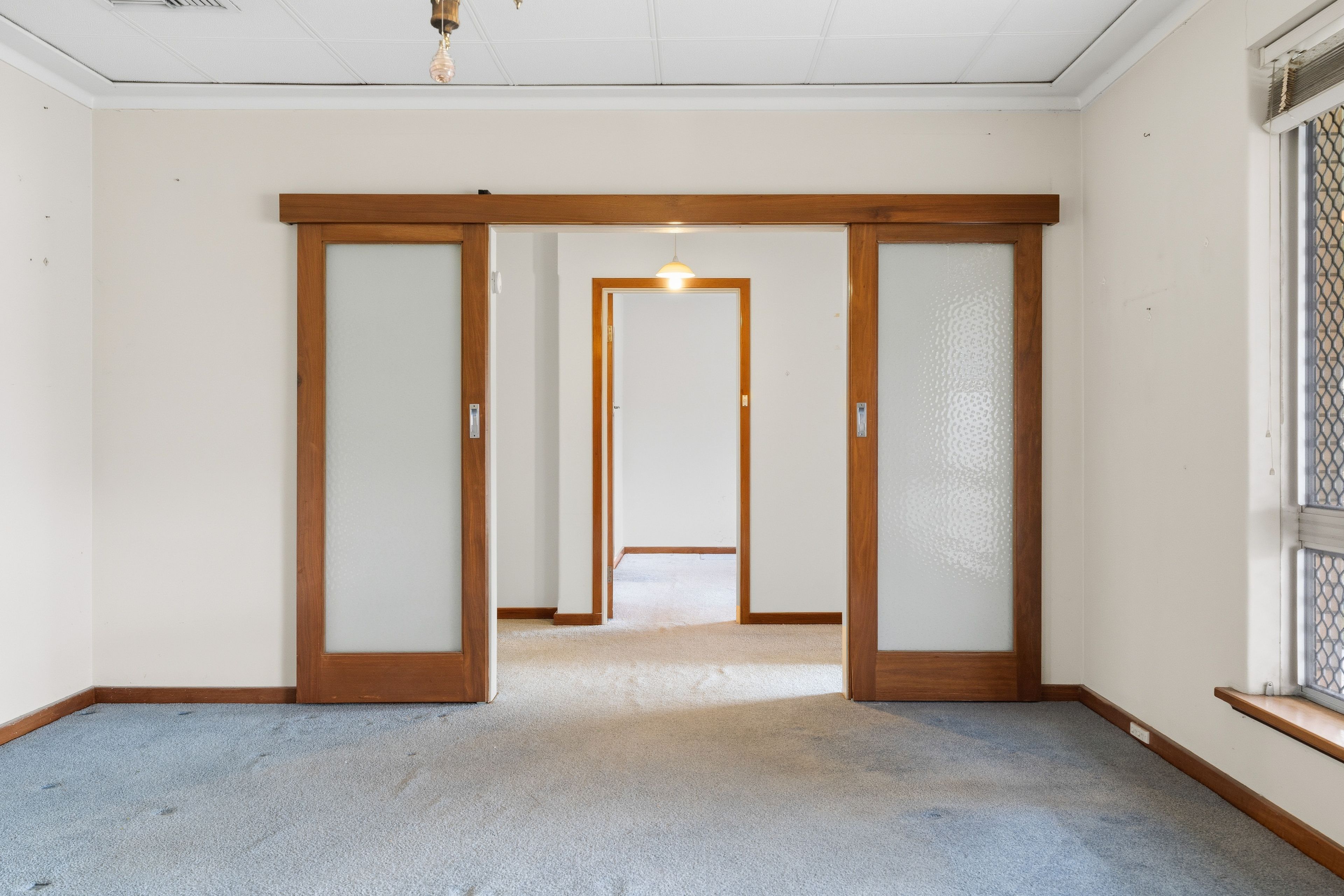 258 Fulham Street — photo 6 of 28