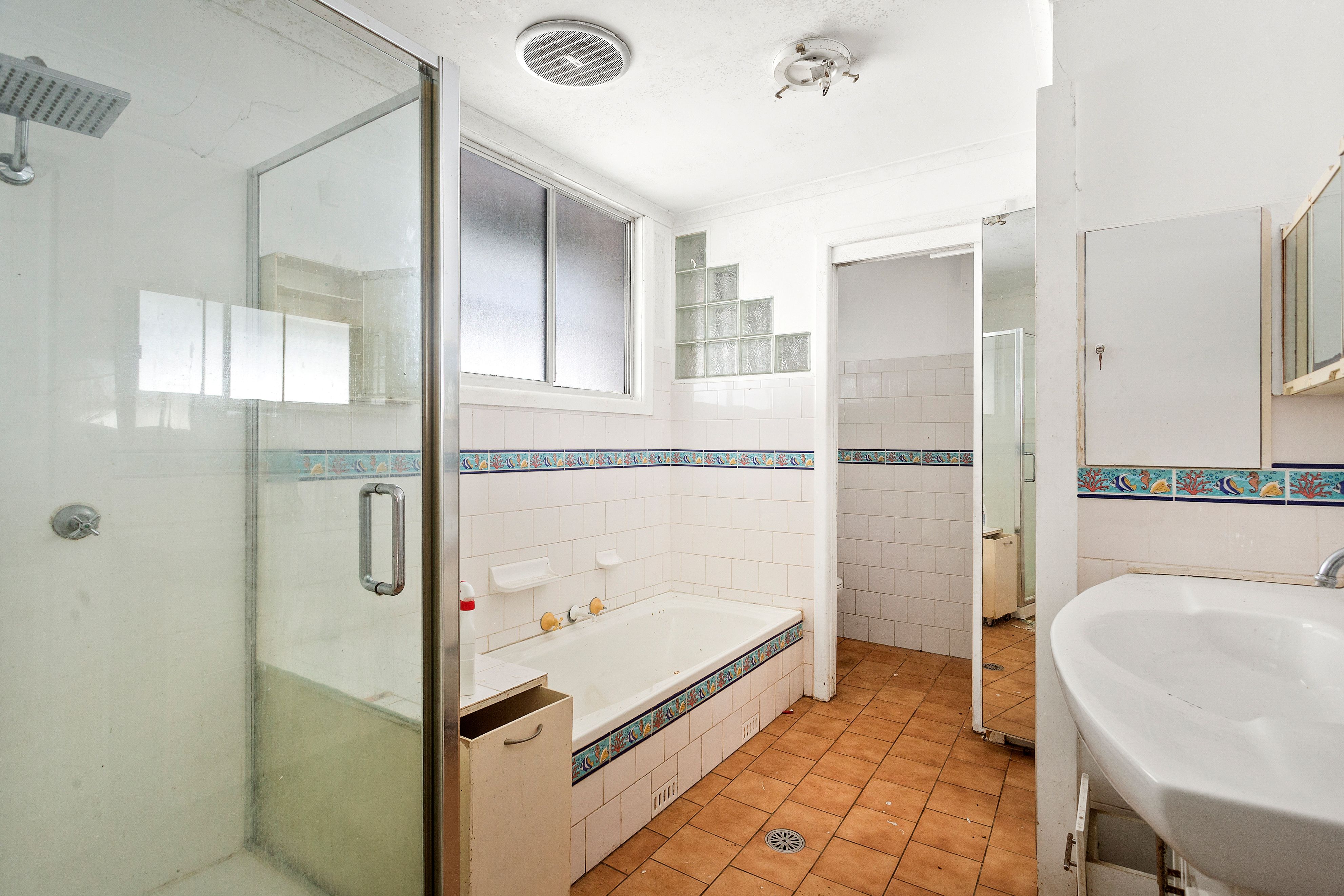 38 Wentworth Street — photo 6 of 10