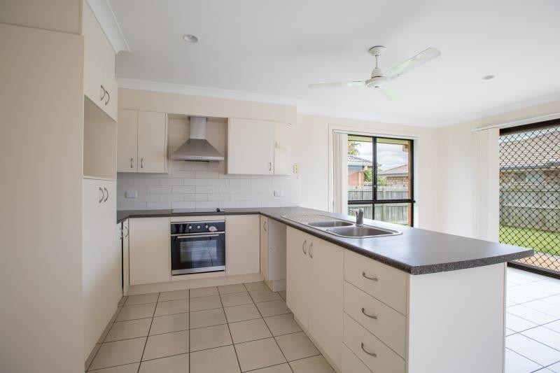 36 Lake Borumba Street, Logan Reserve, QLD 4133