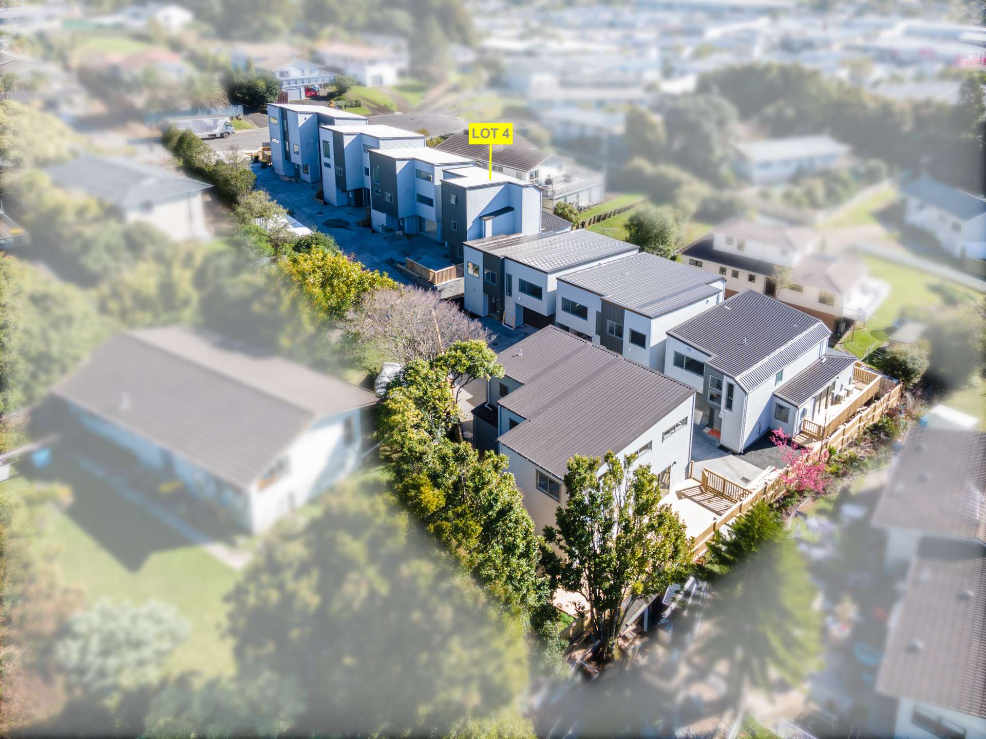 4/11 Celeste Place photo 12