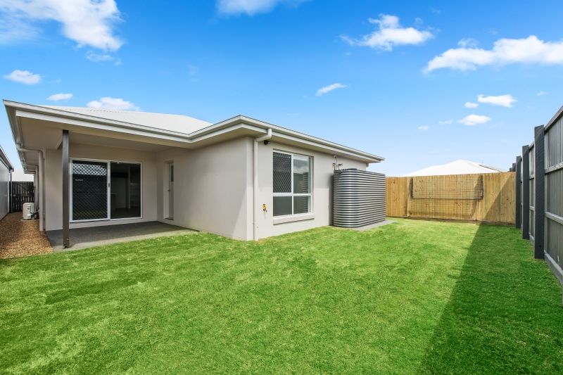 42 Wood Crescent, Caloundra West, QLD 4551