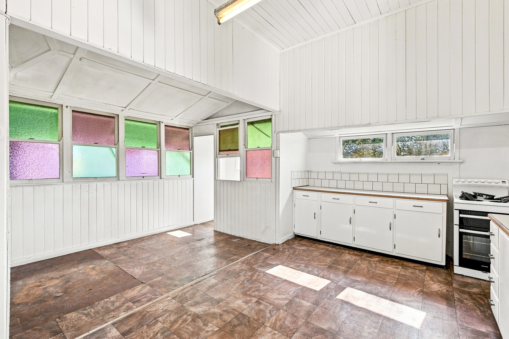 299 Albert Street — photo 4 of 18