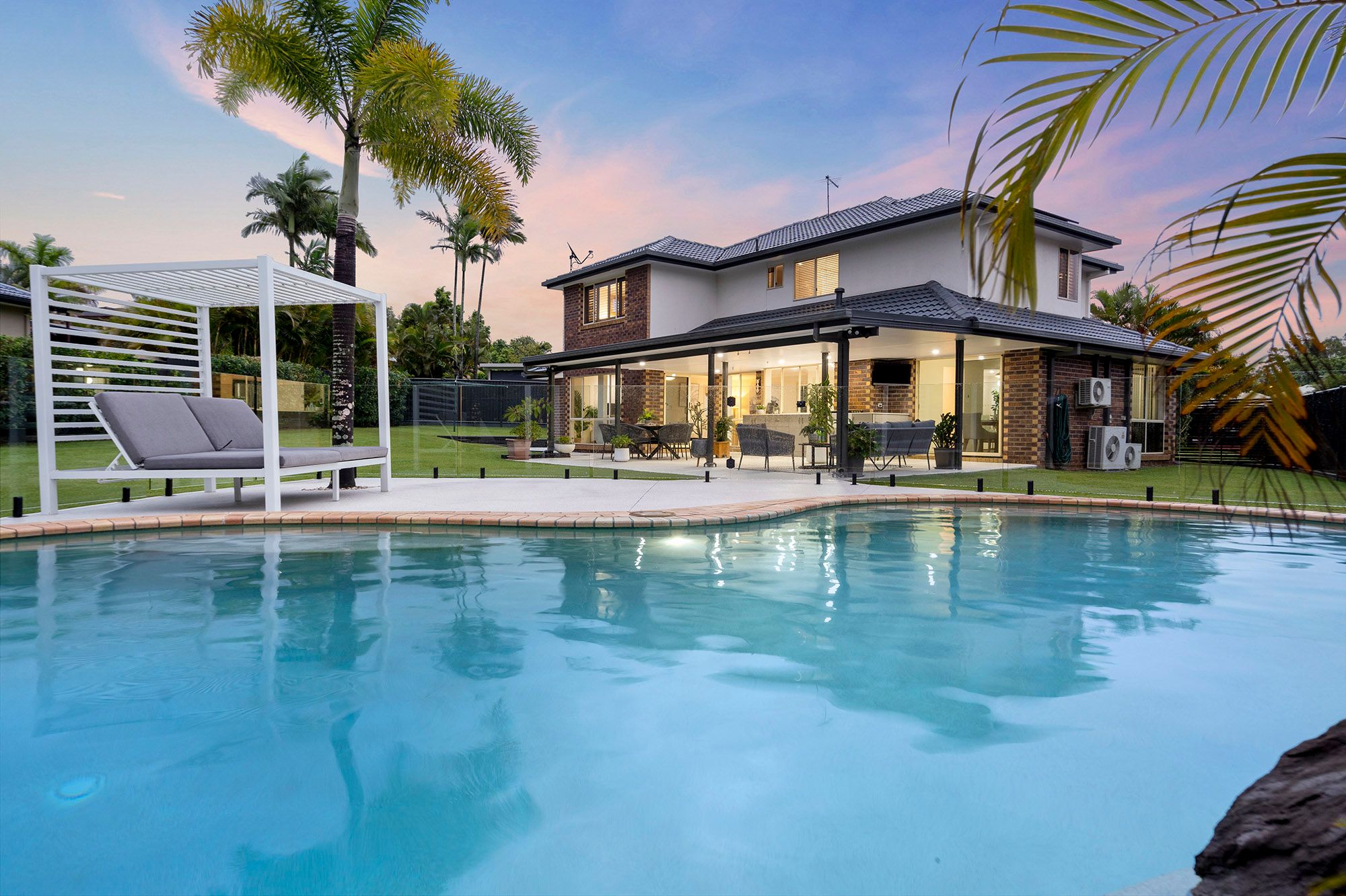 12 Marissa Close, Mansfield, QLD 4122