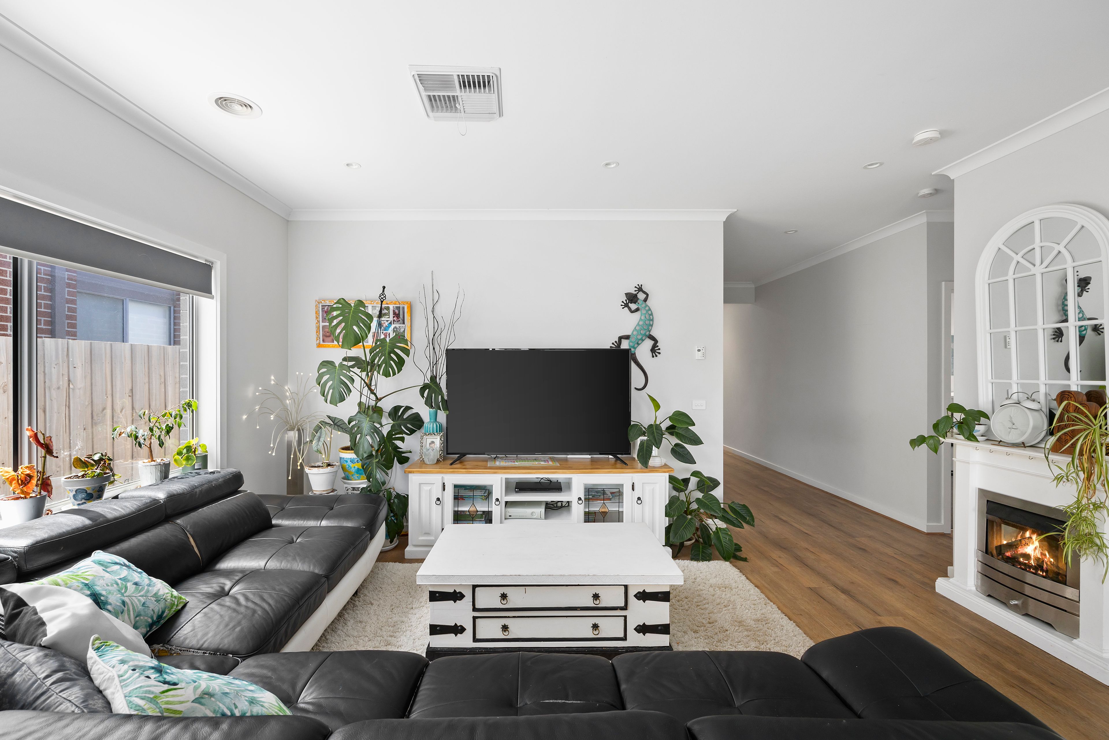 8 Bluegrass Way, Diggers Rest, VIC 3427