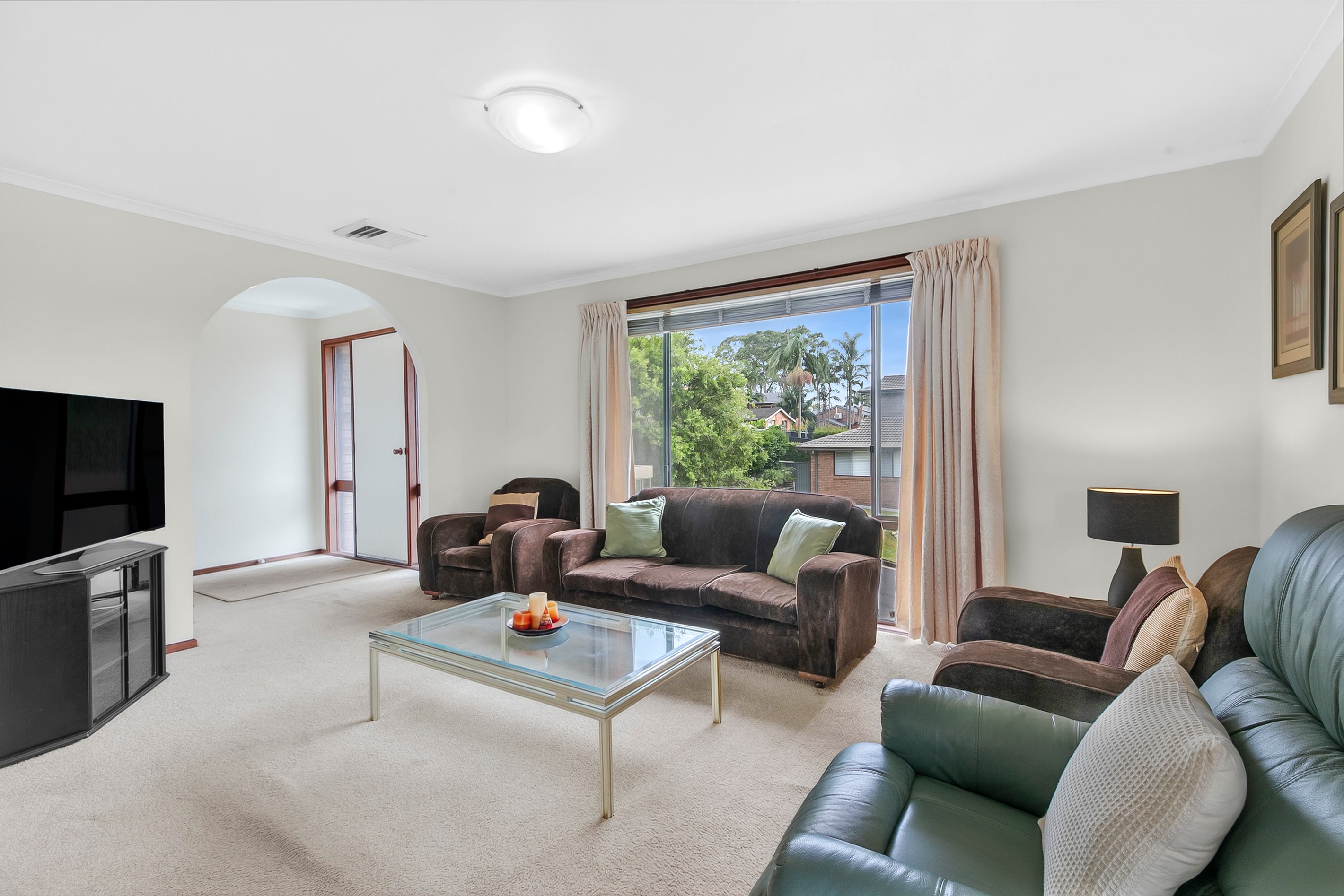 47 Urana Road, Yarrawarrah, NSW 2233