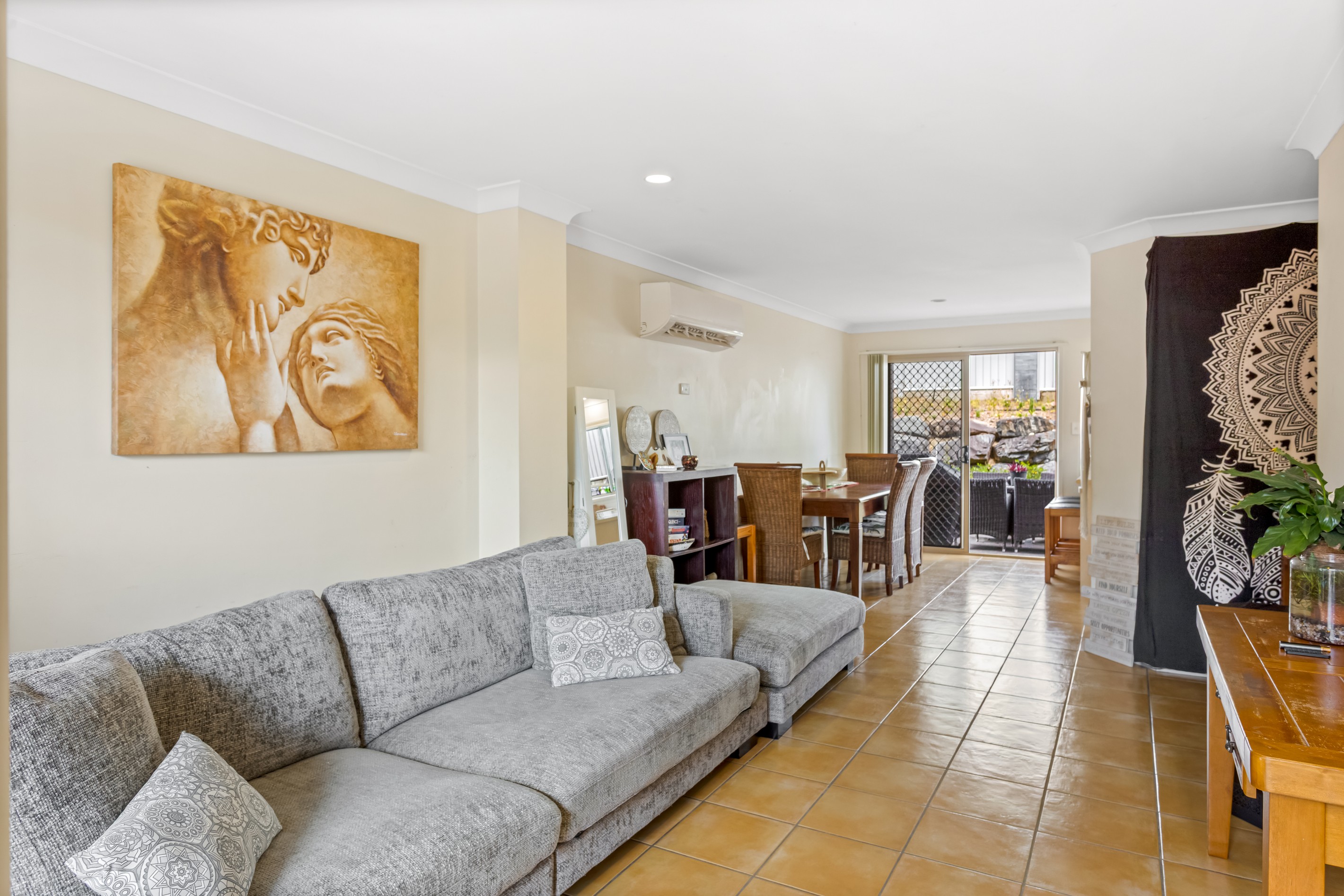 93/31 Archipelago Street, Pacific Pines, QLD 4211