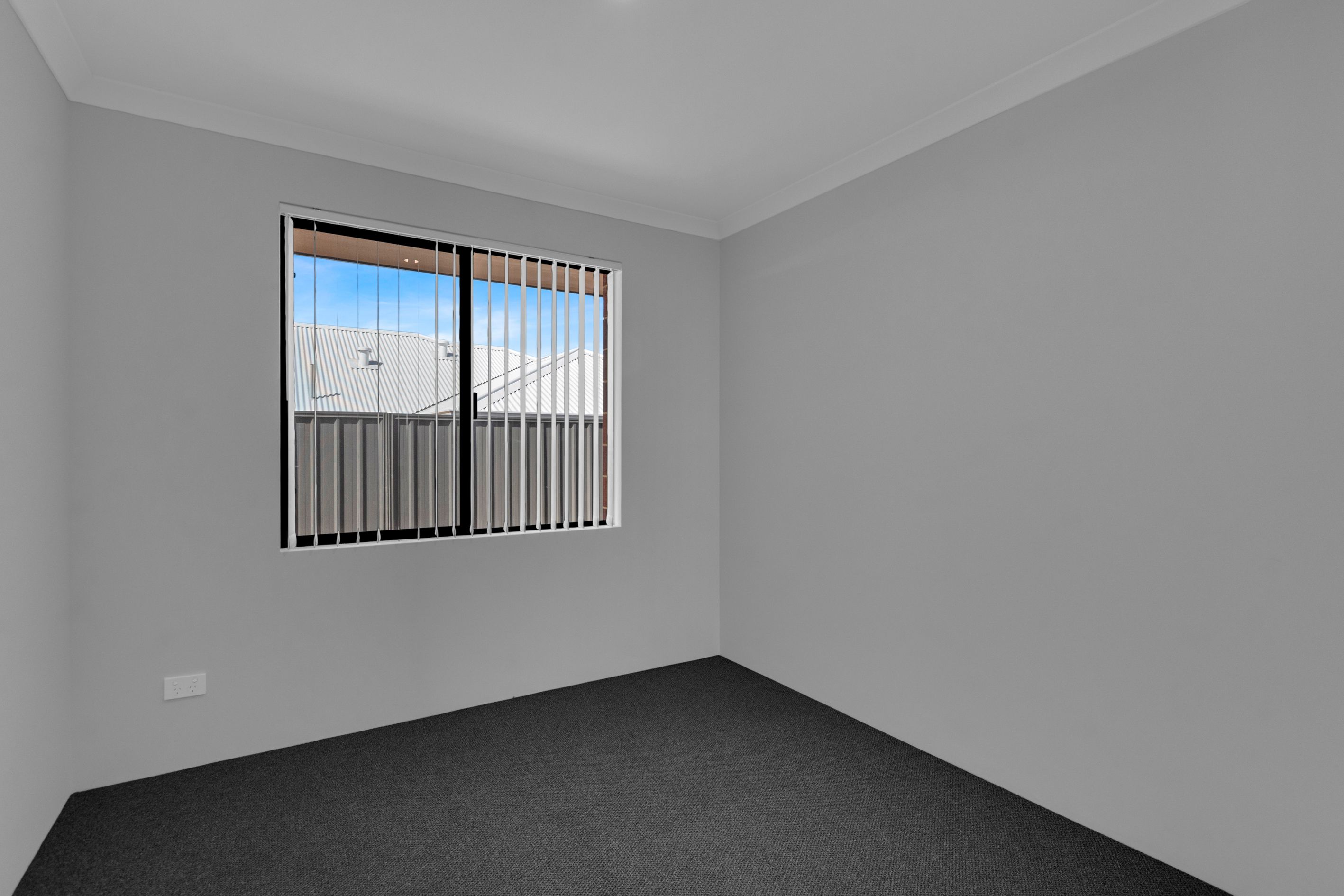 4 Taylor Mews — photo 10 of 16