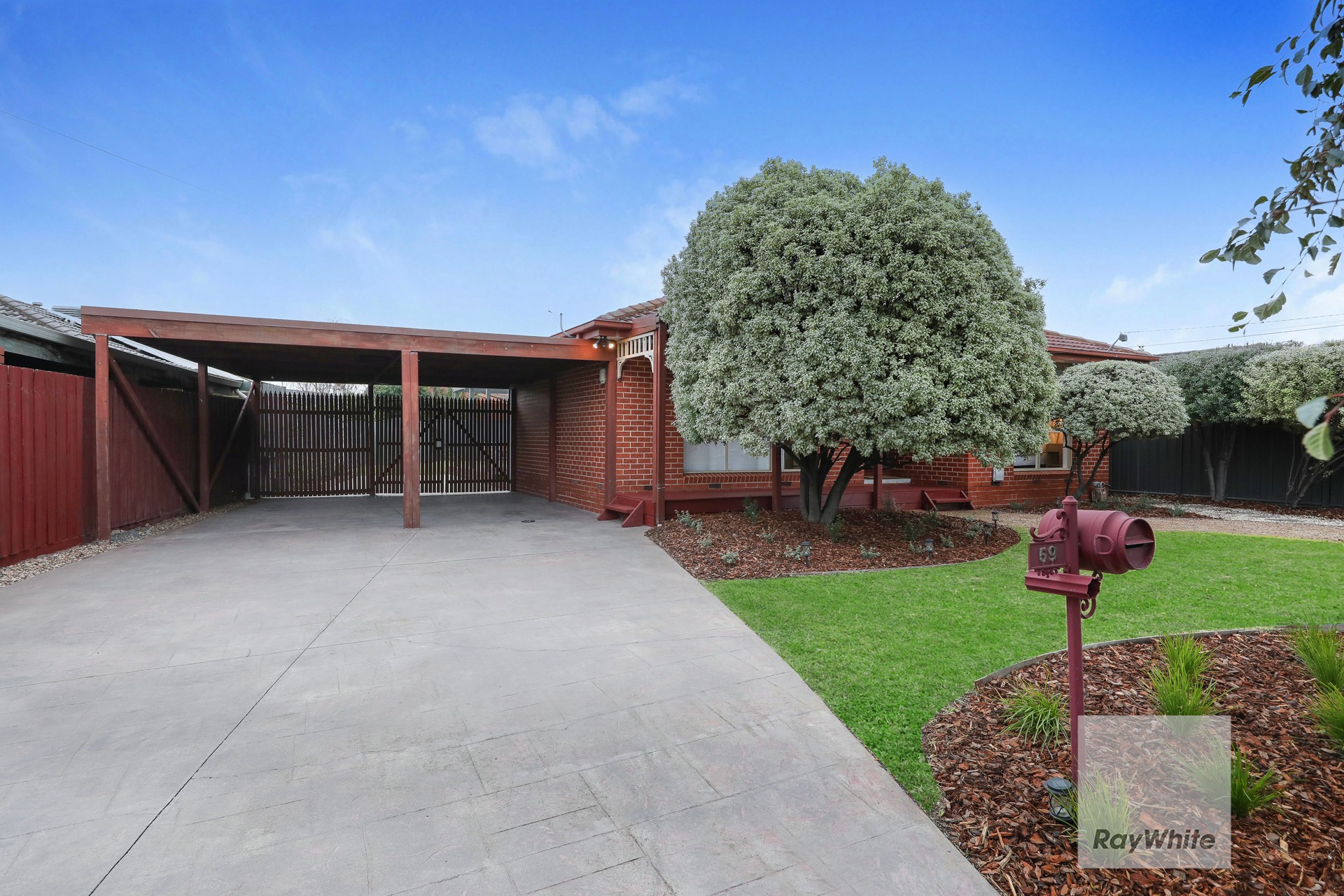 59 Lenoak Street, Gladstone Park, VIC 3043