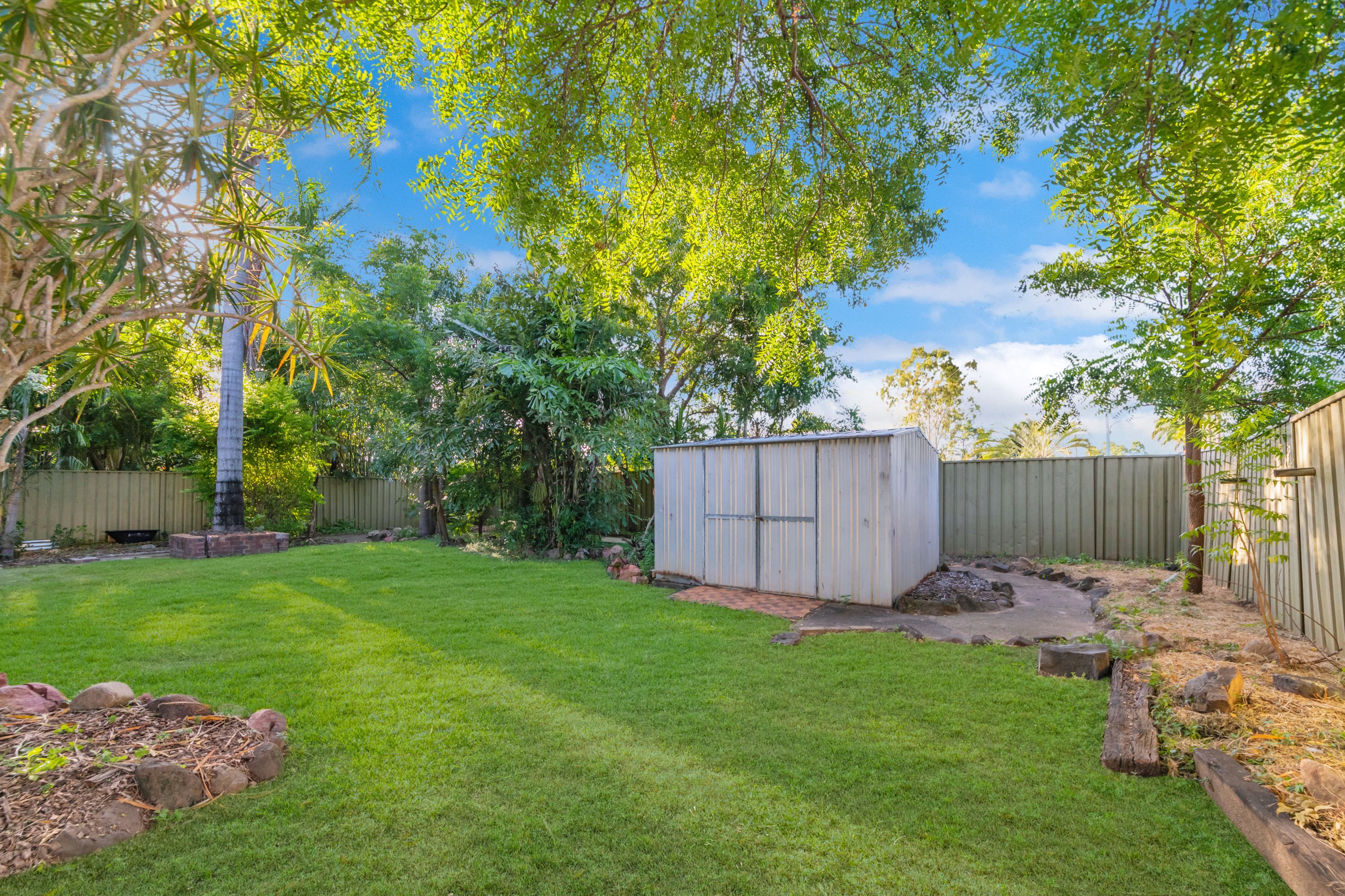 127 Miles Avenue, Kelso, QLD 4815