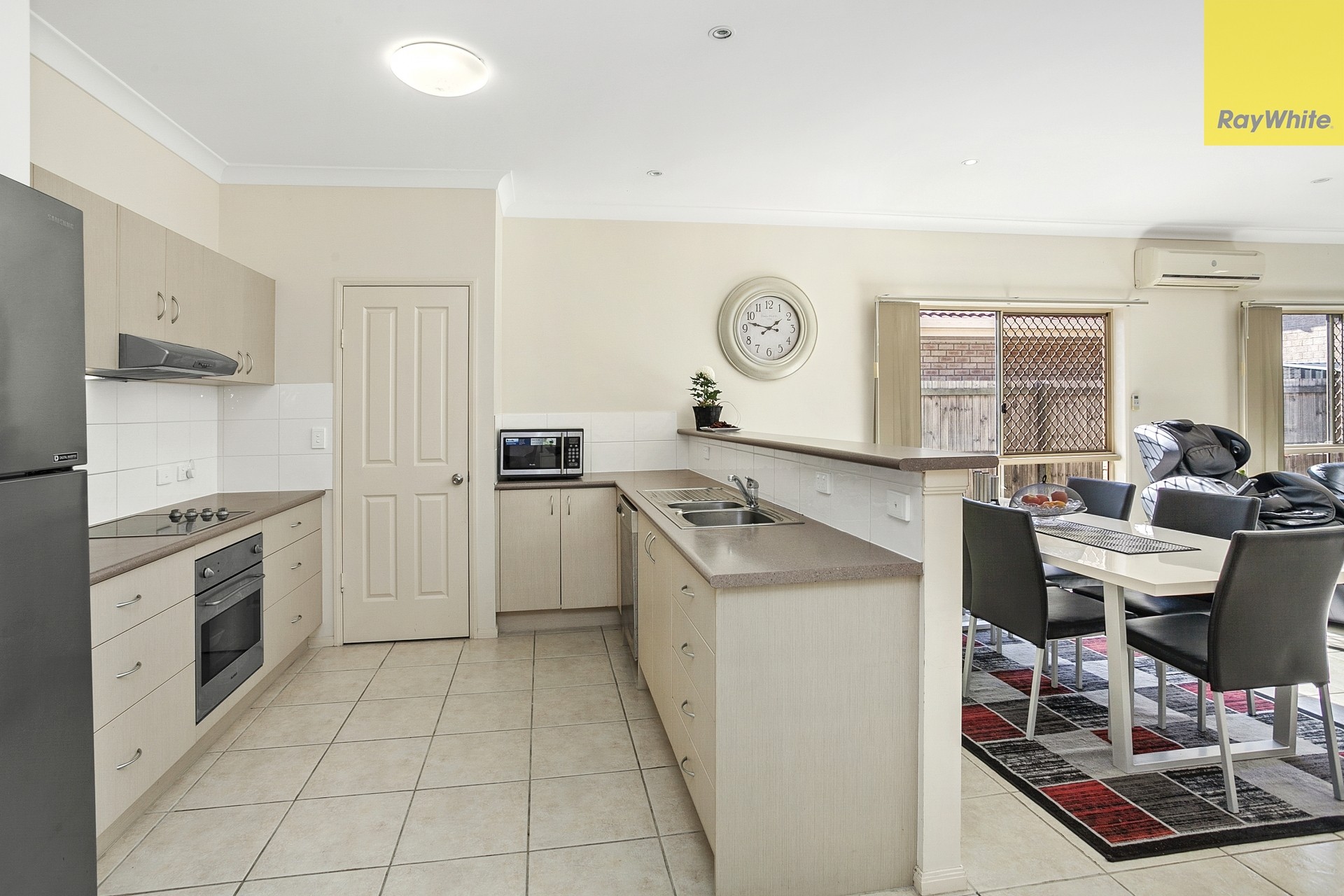 6 Dingo Street, North Lakes, QLD 4509