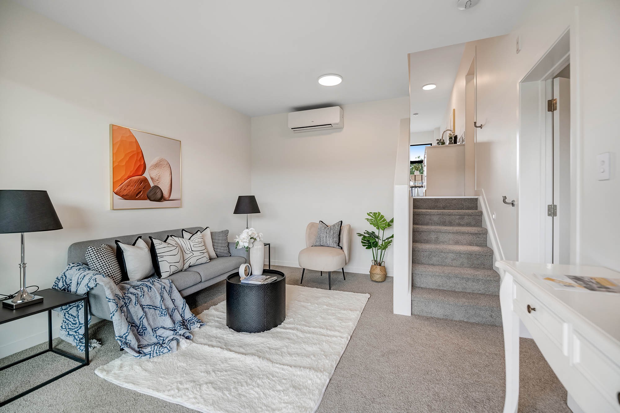 APT 2/3 Kawau Close, Orewa, Rodney