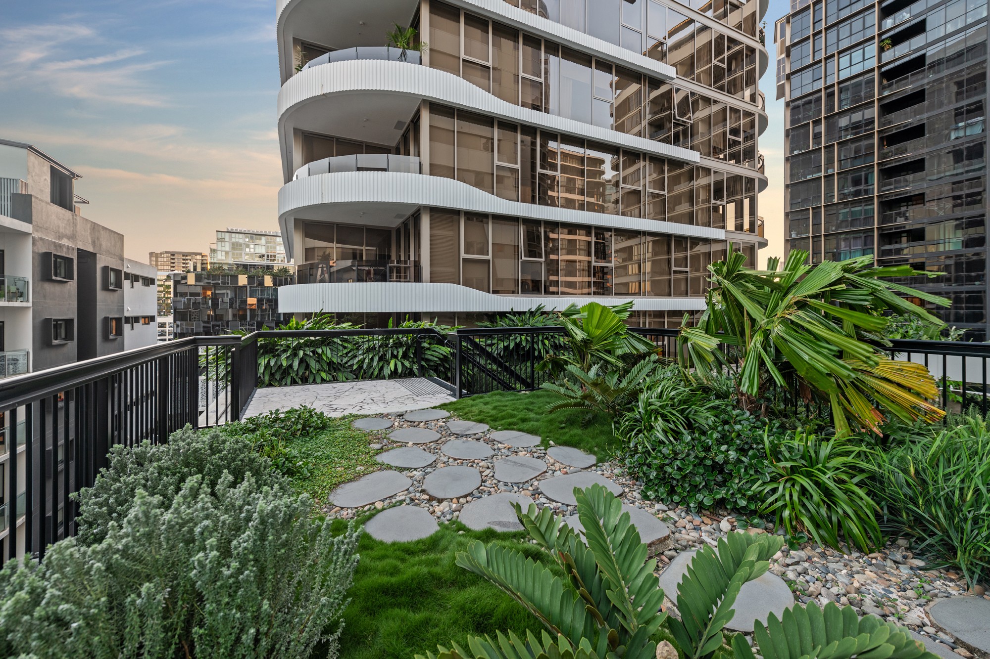 2802/21 Longland Street, Newstead, QLD 4006