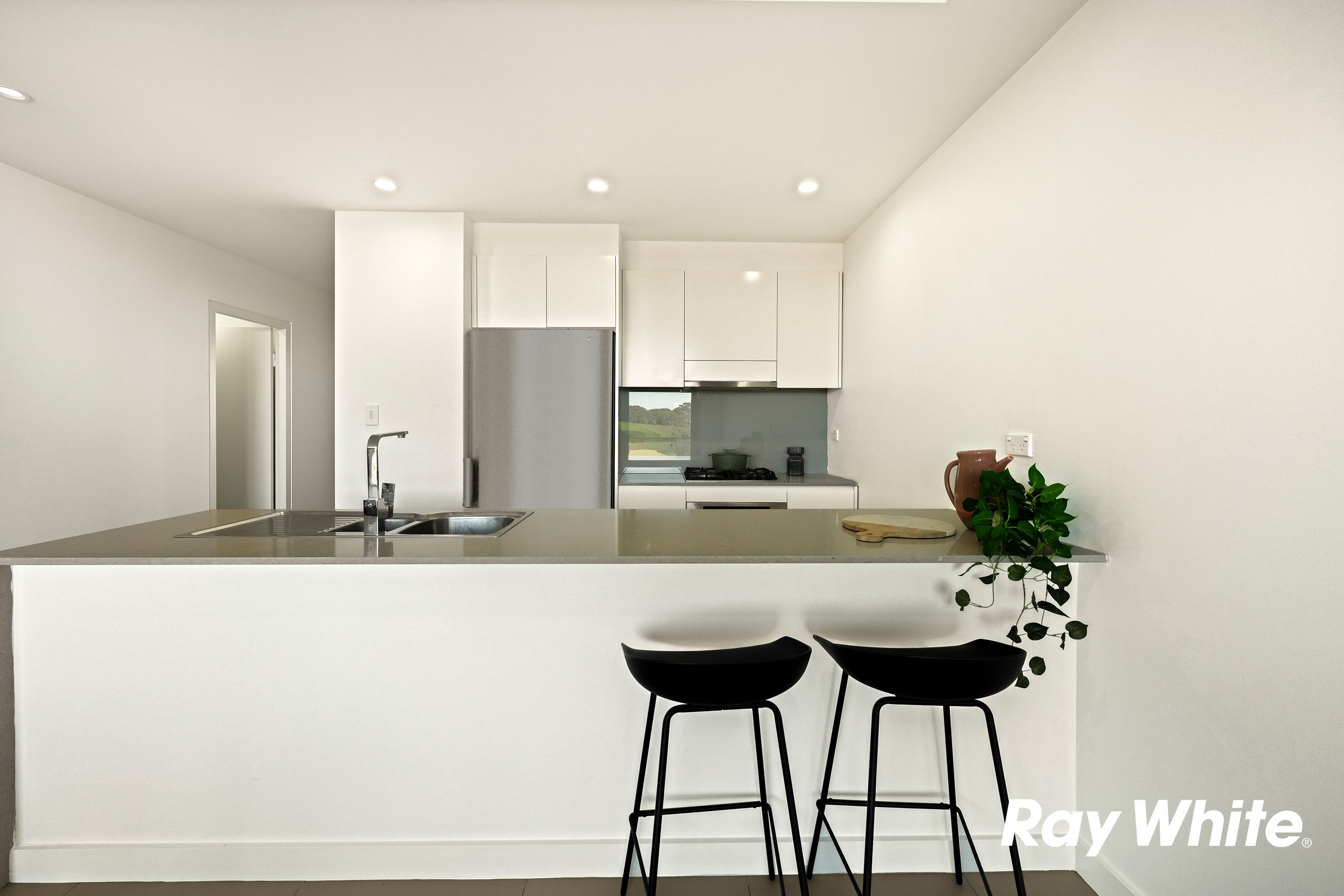 301/250 Wardell Road — photo 10 of 11