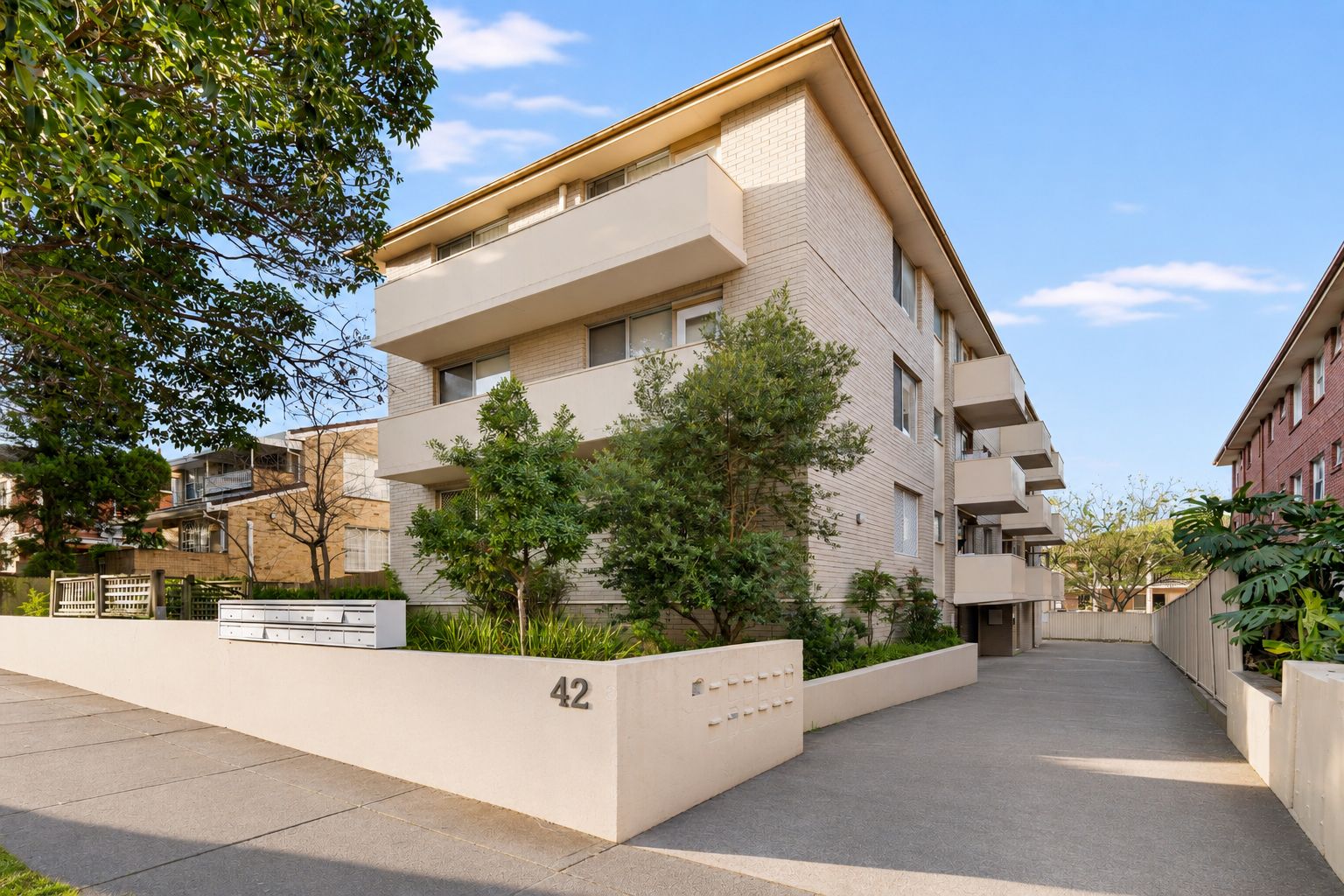 12/42 The Avenue — photo from Ray White Riverwood