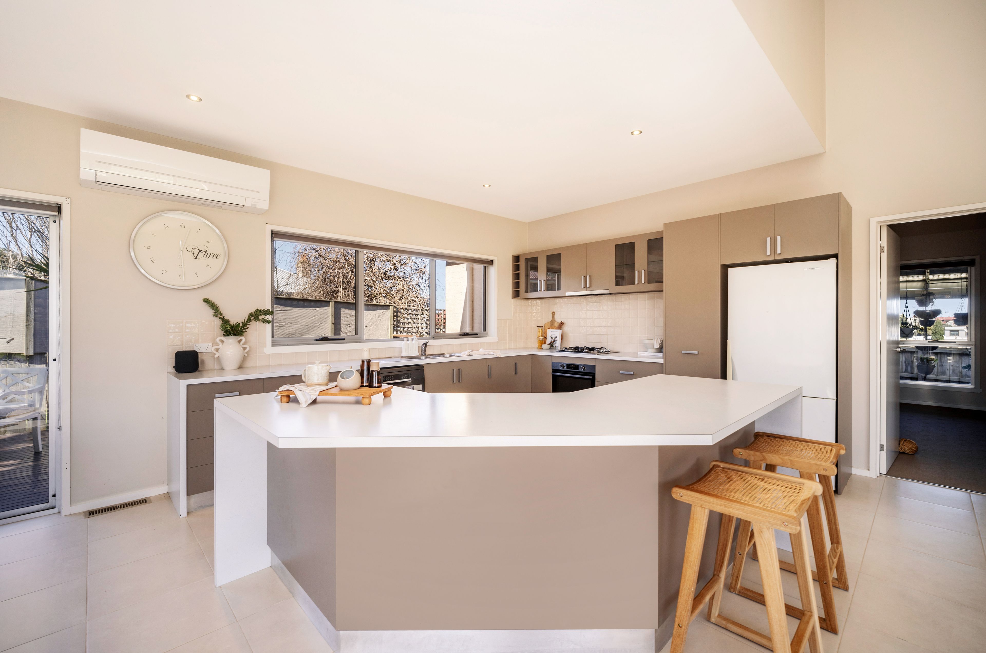 12 Maguire Place — photo 5 of 17