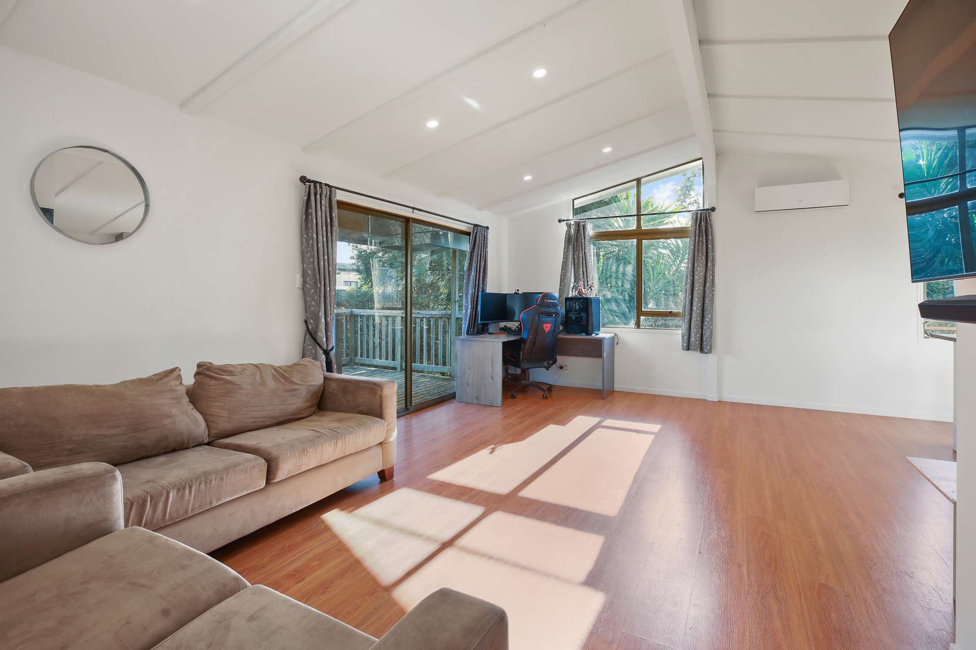 56A Whitmore Street photo 4