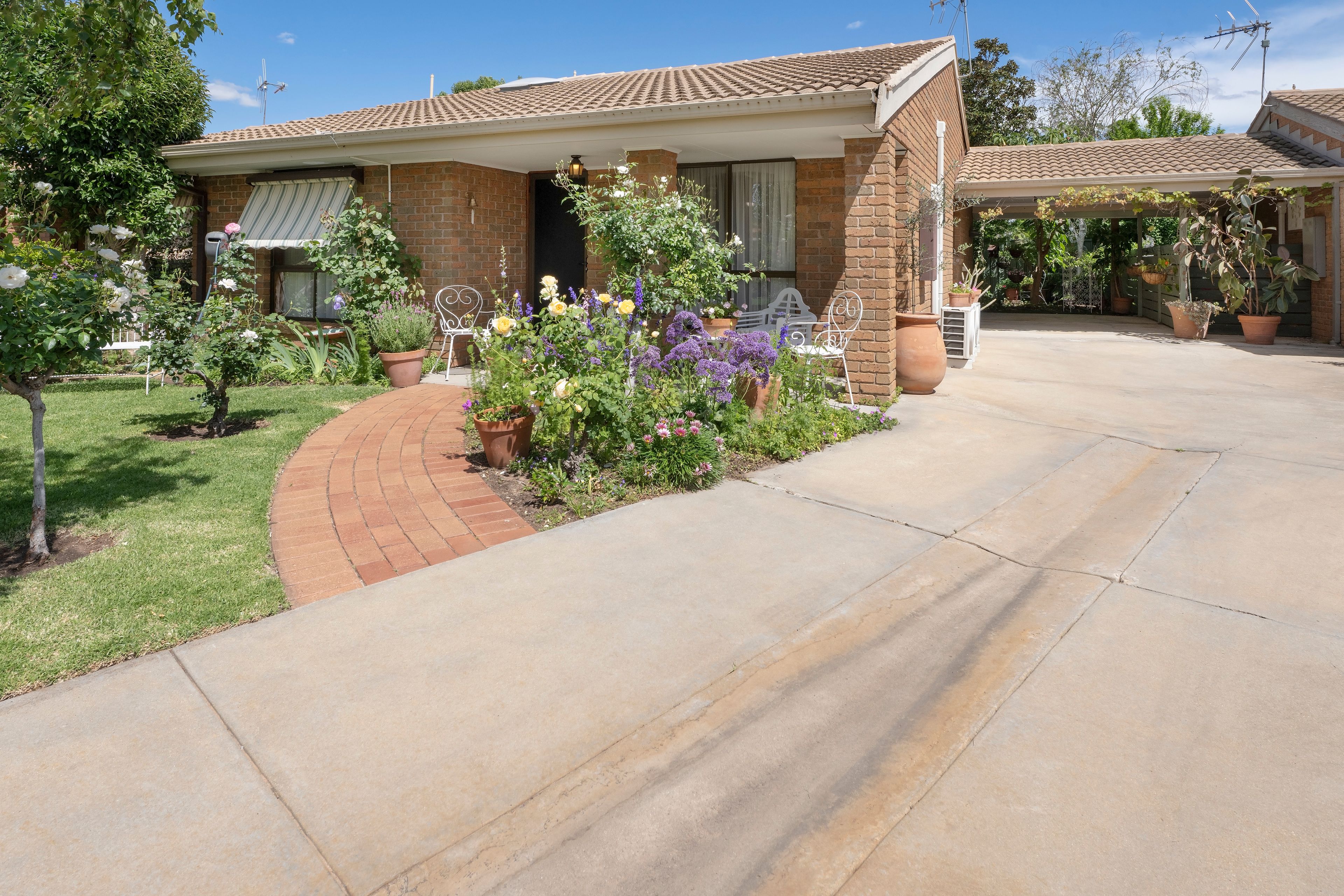 4/38A Palaroo Street — photo from Ray White Swan Hill