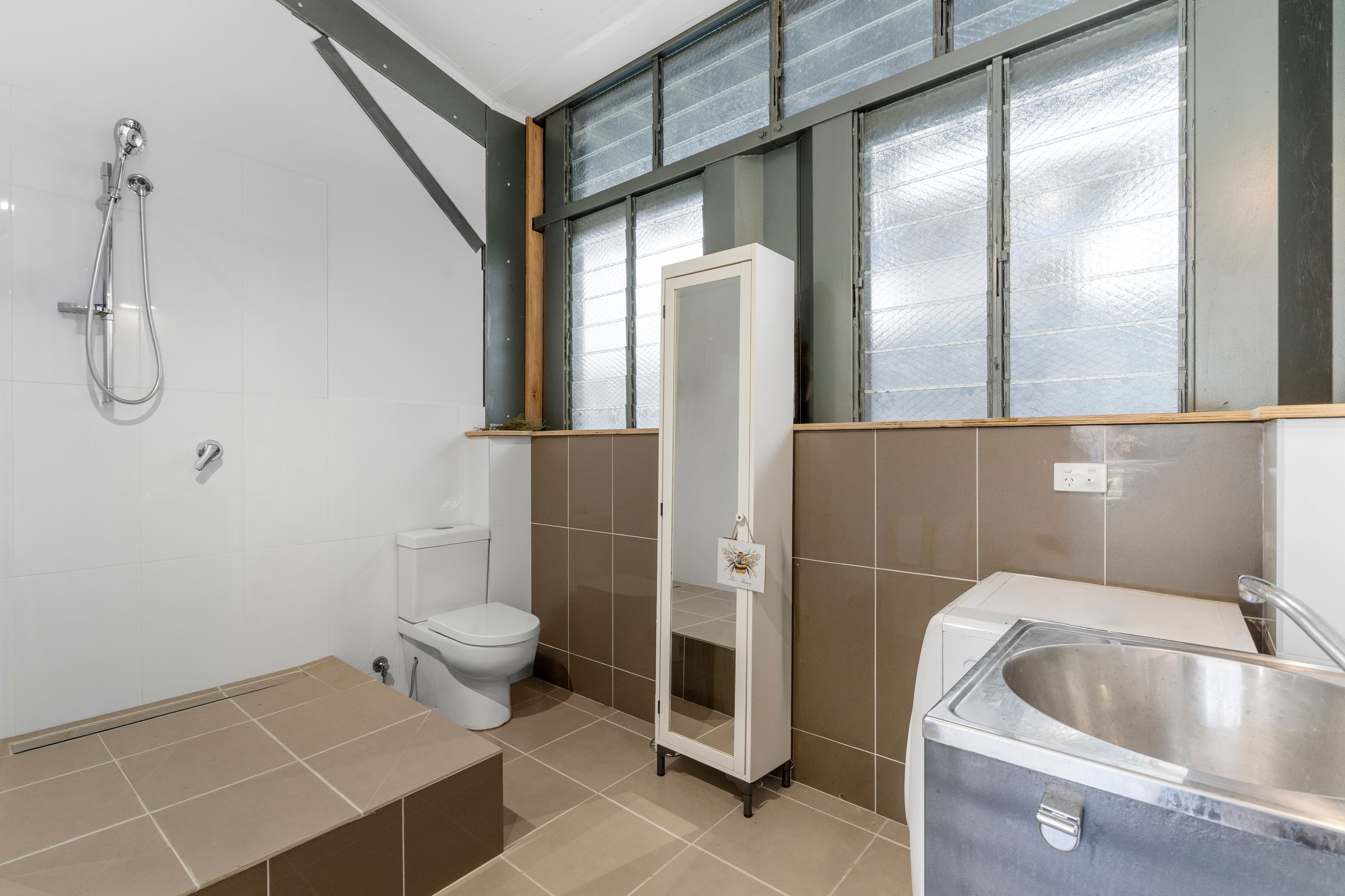40-42 Tuggerah Grove — photo 12 of 30