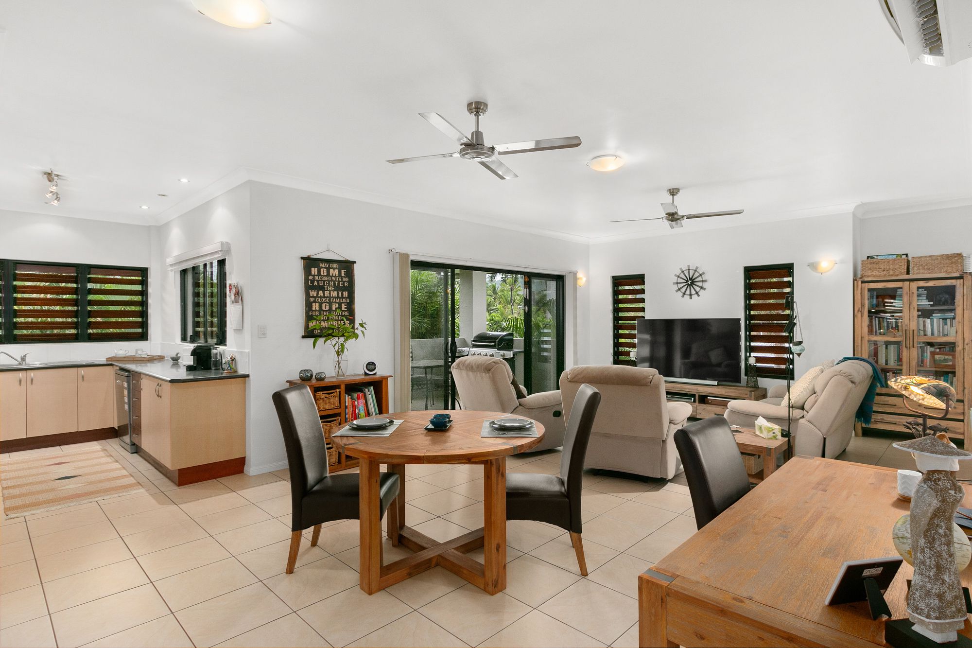 78 Trinity Beach Road, Trinity Beach QLD 4879