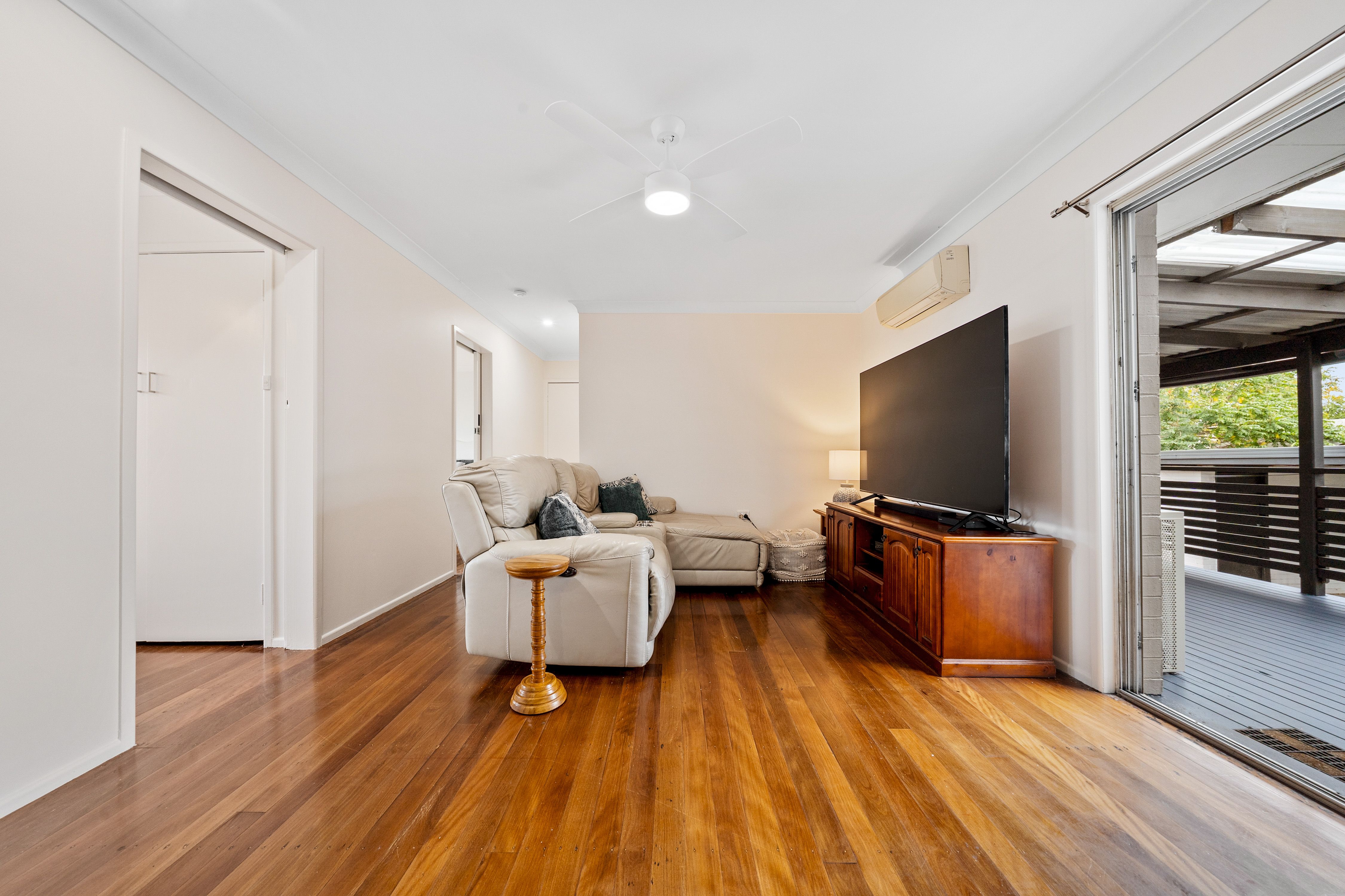7 Amaroo Rise — photo 8 of 21