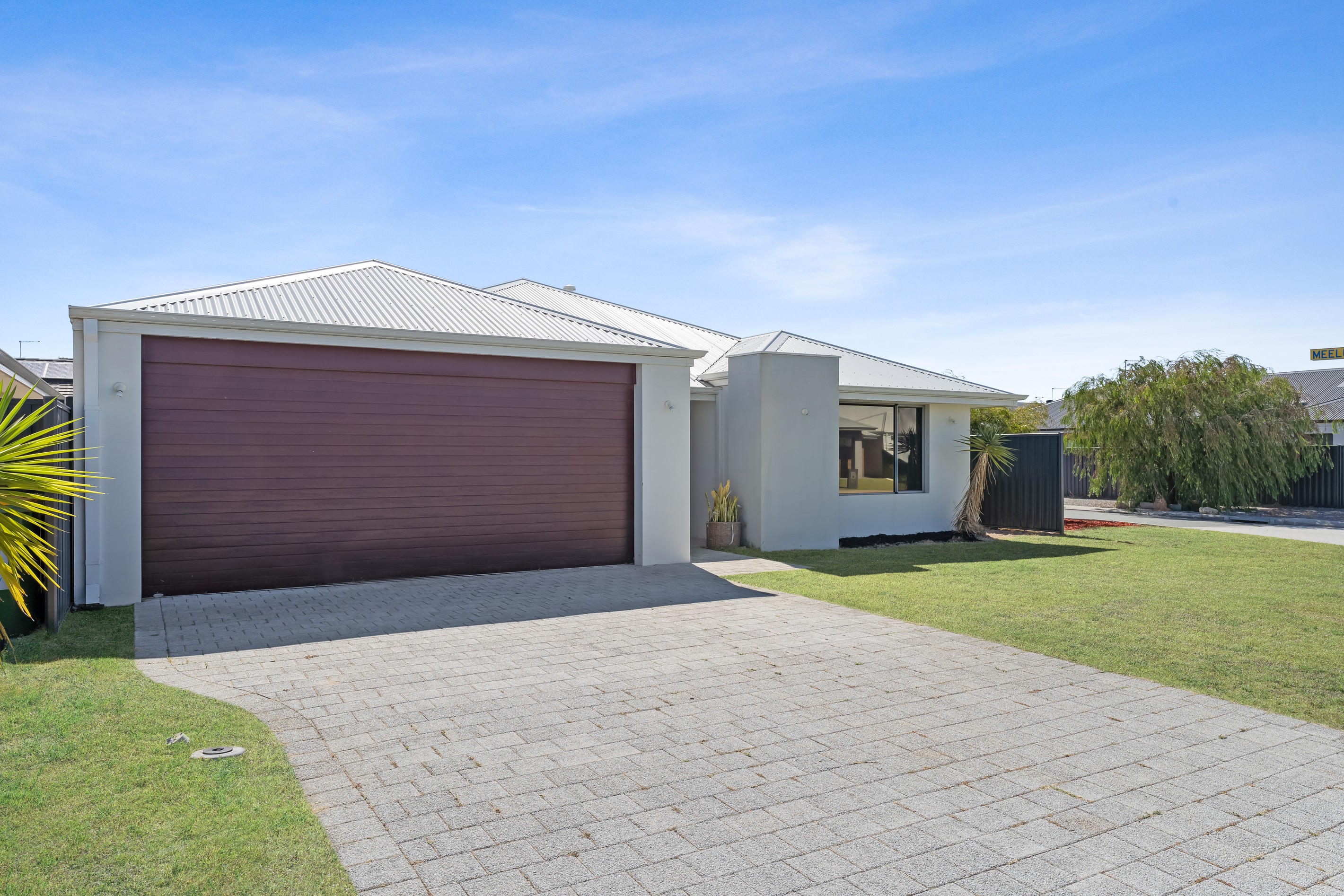 9 Cathedral Approach, Secret Harbour, WA 6173