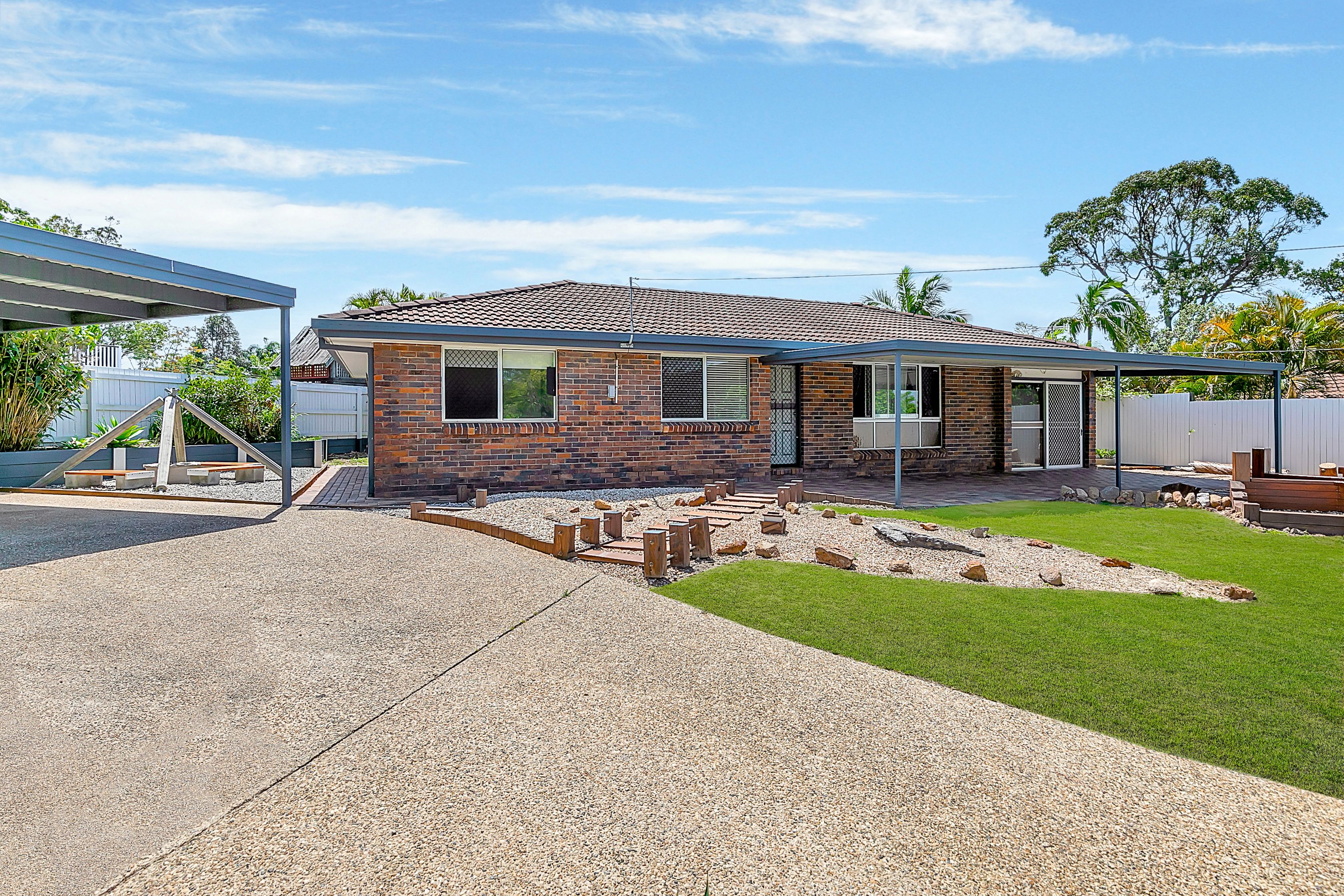 4 Ascot Court, Alexandra Hills QLD 4161