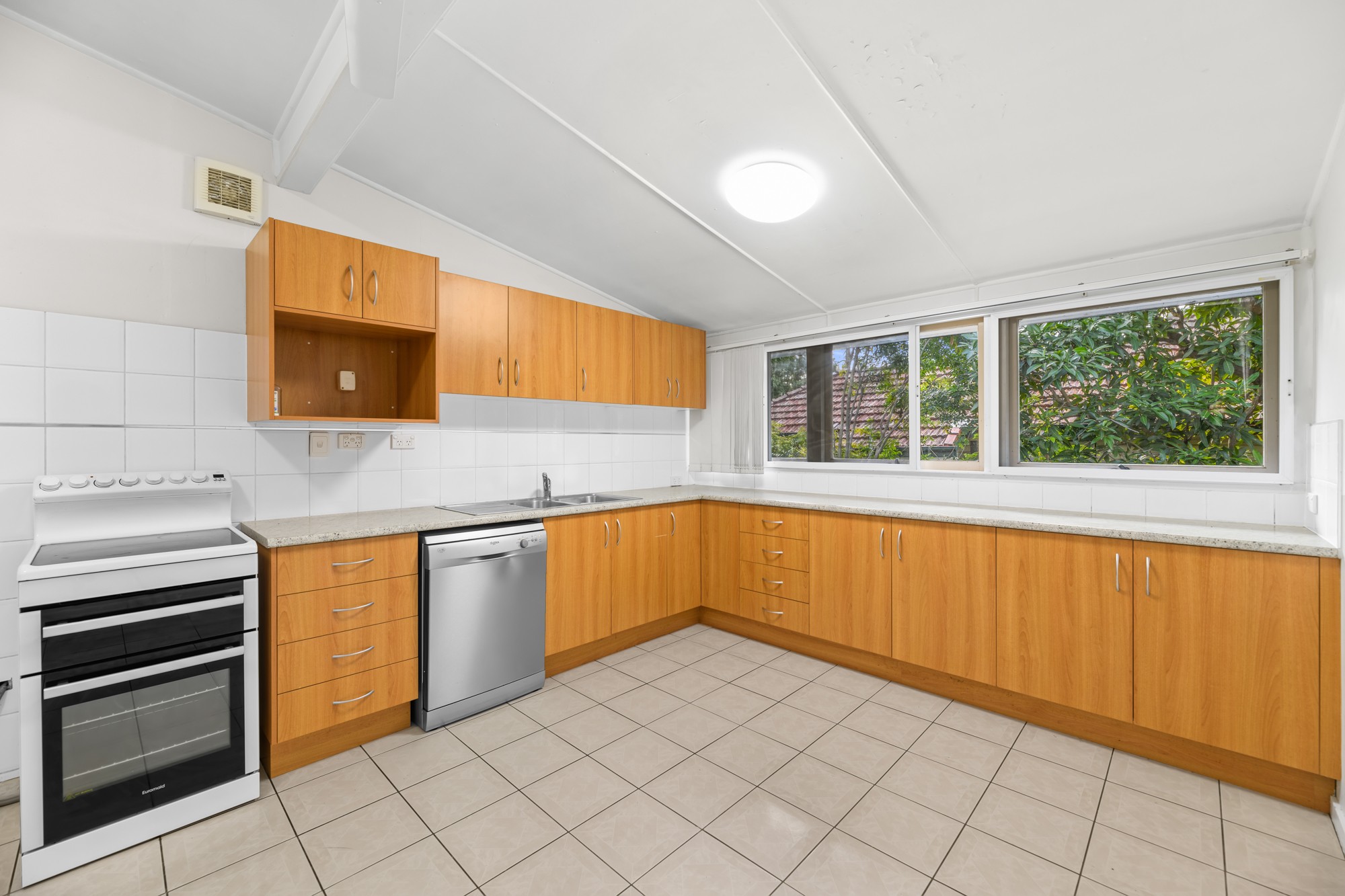 179 Gallipoli Road, Carina Heights, QLD 4152