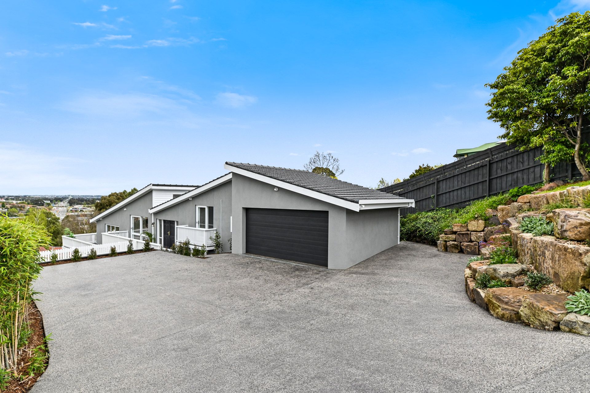 27 Kramer Drive, Berwick VIC 3806