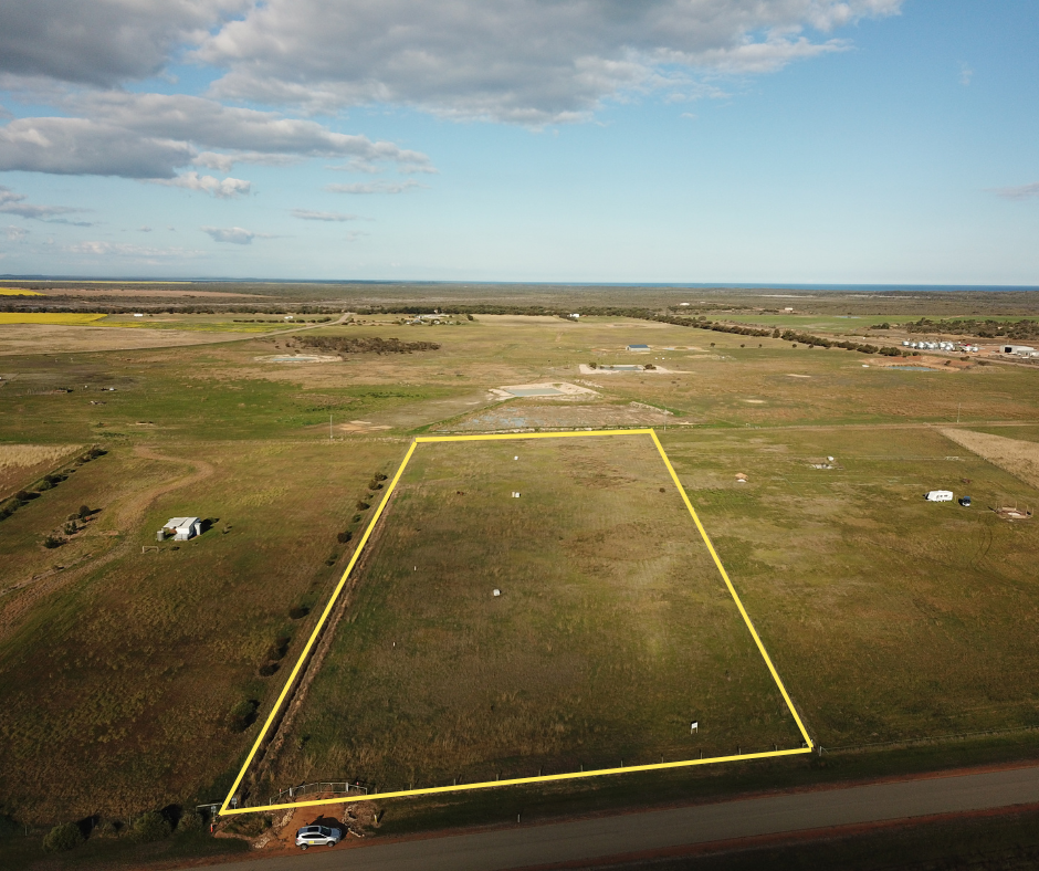 35 Platypus Road, Hopetoun, WA 6348