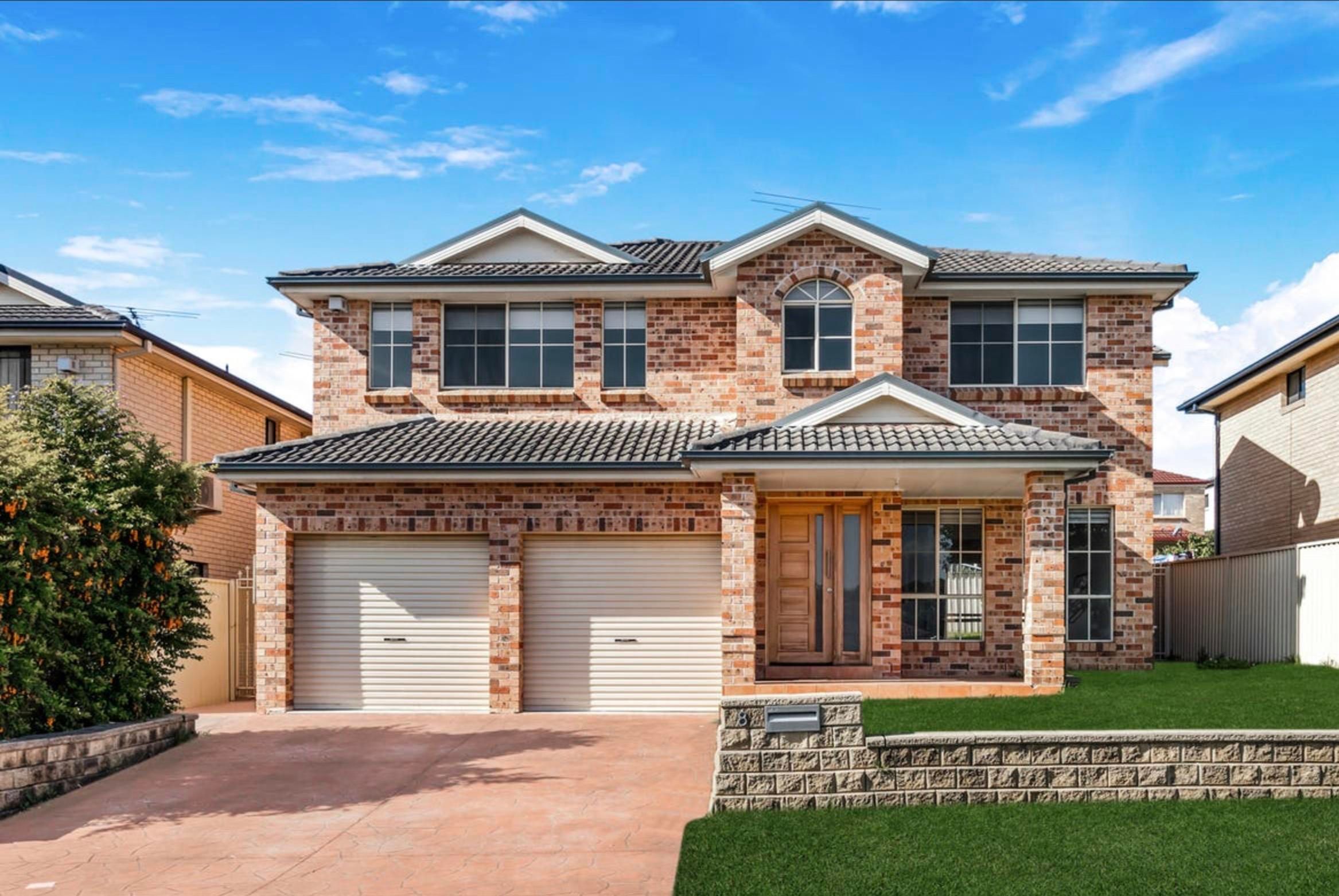 8 Dowling Street, West Hoxton, NSW 2171