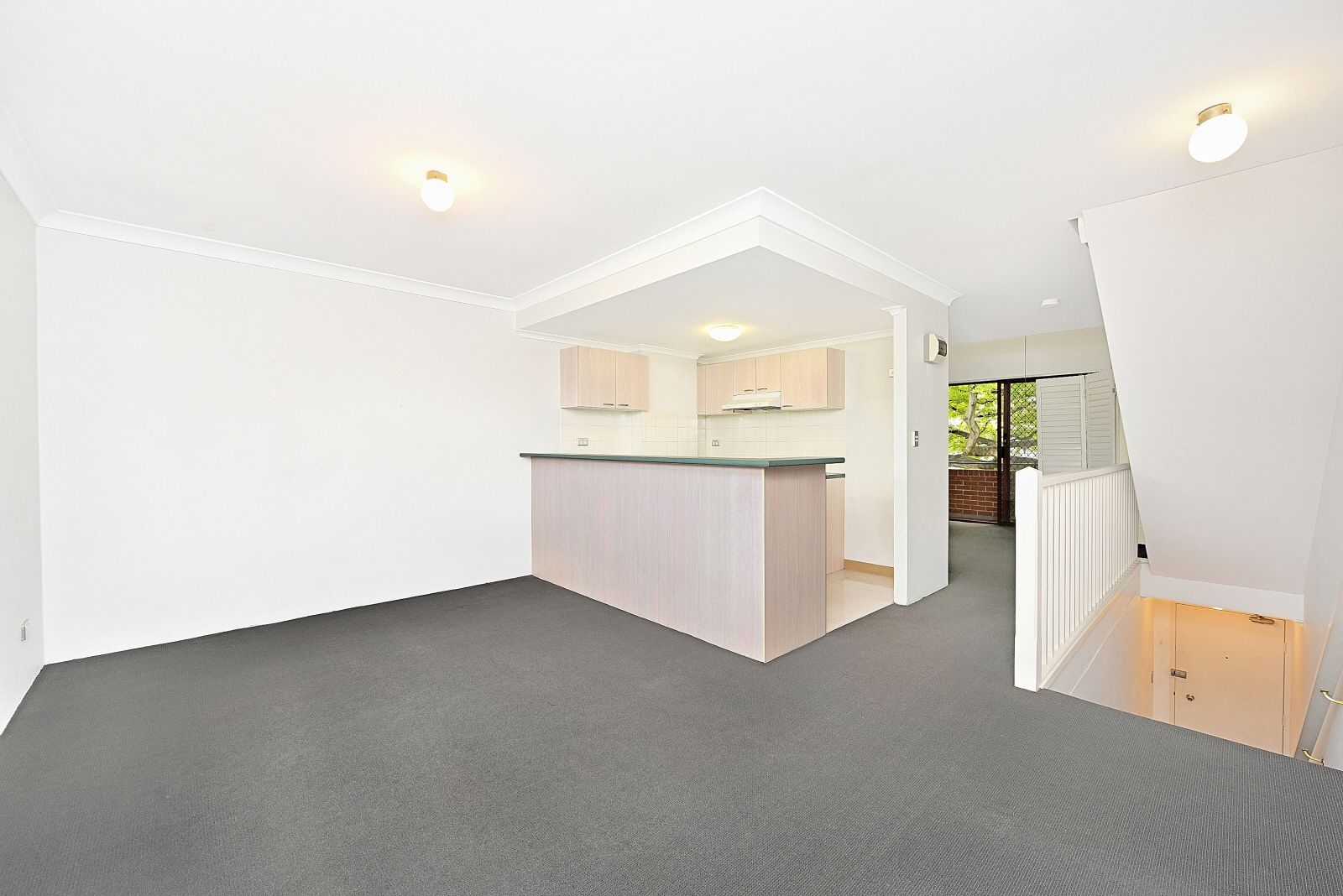 2/10 Kensington Street — photo from Ray White IW Group