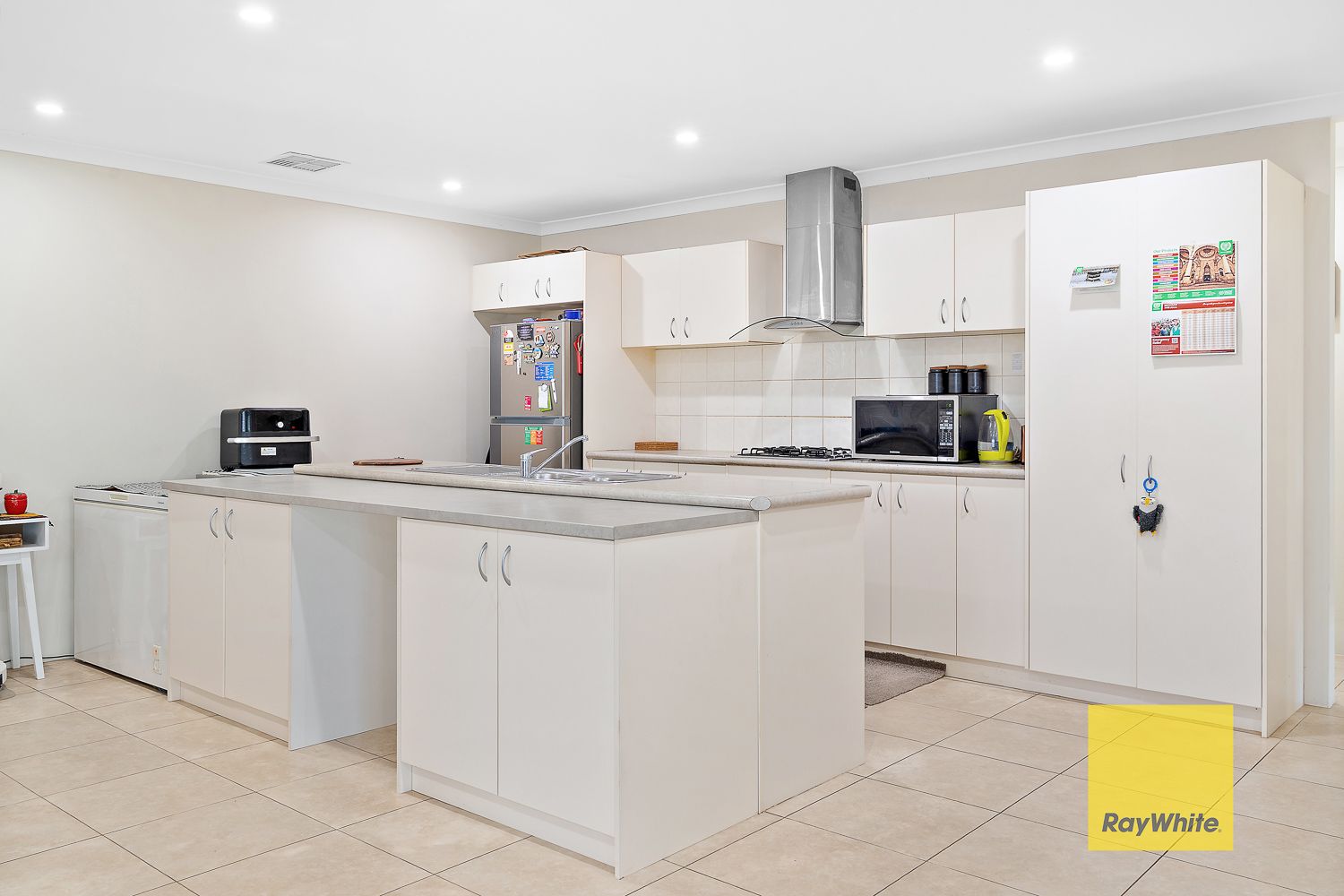 14 Elliot Place — photo 2 of 15