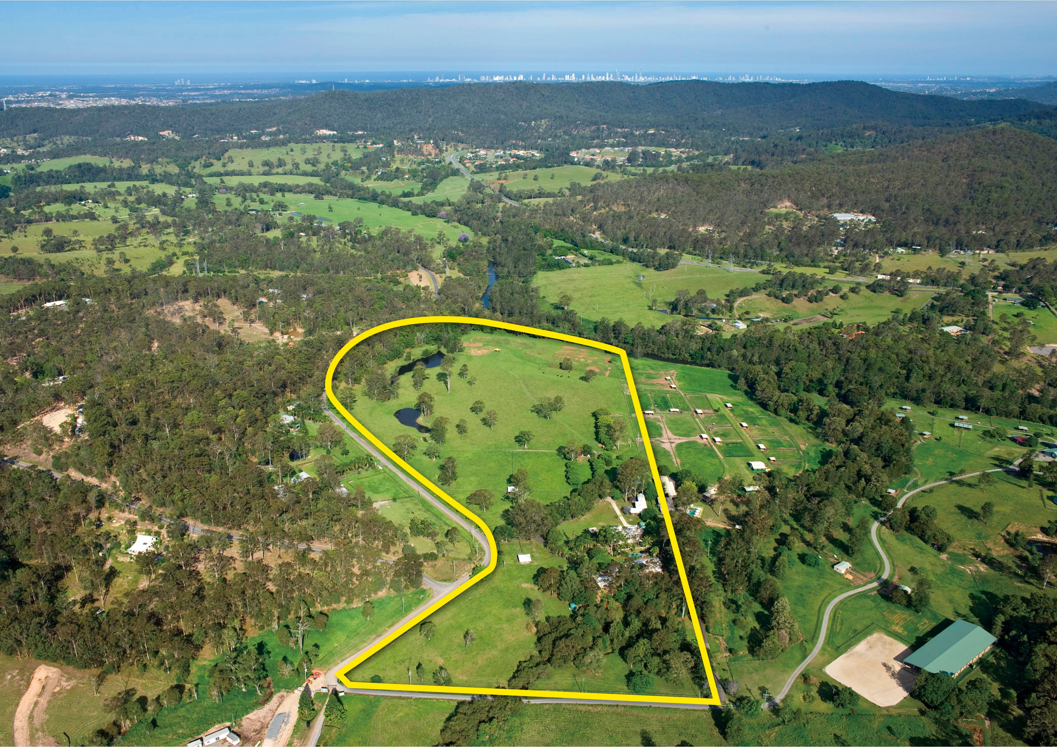 173 Stewart Road, Clagiraba, QLD 4211