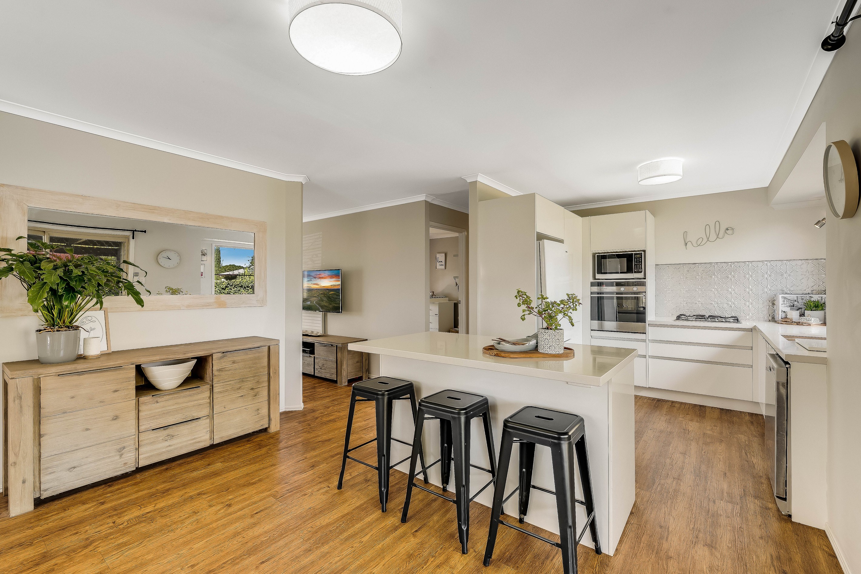 10 Silver Gum Court, Glenvale, QLD 4350