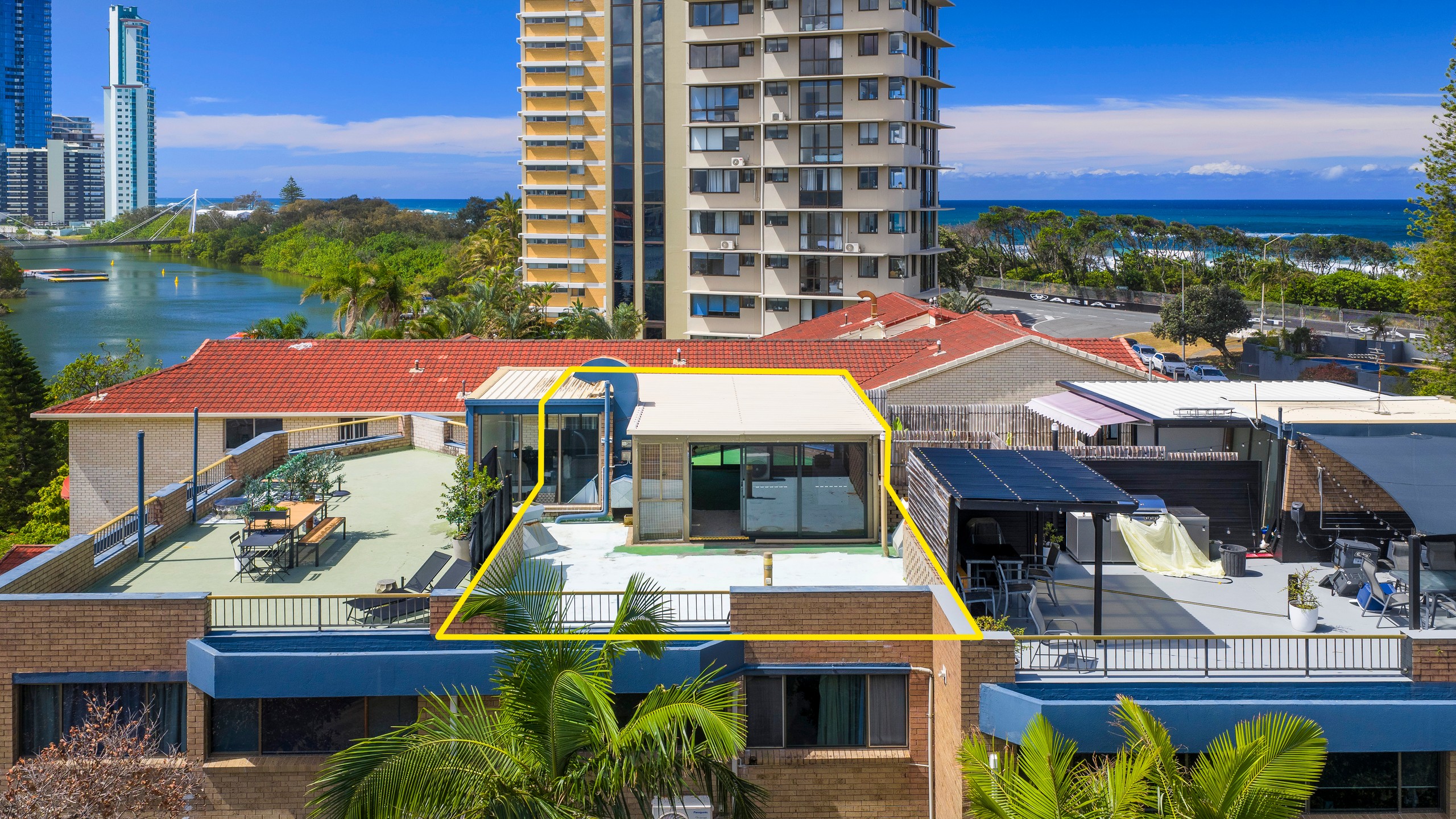 11/186 Ferny Avenue, Surfers Paradise, QLD 4217