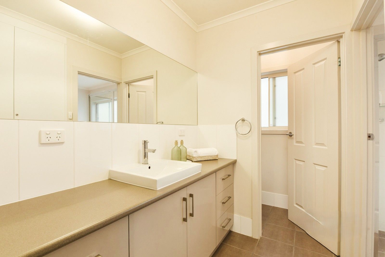 27C Hart Street — photo 10 of 12