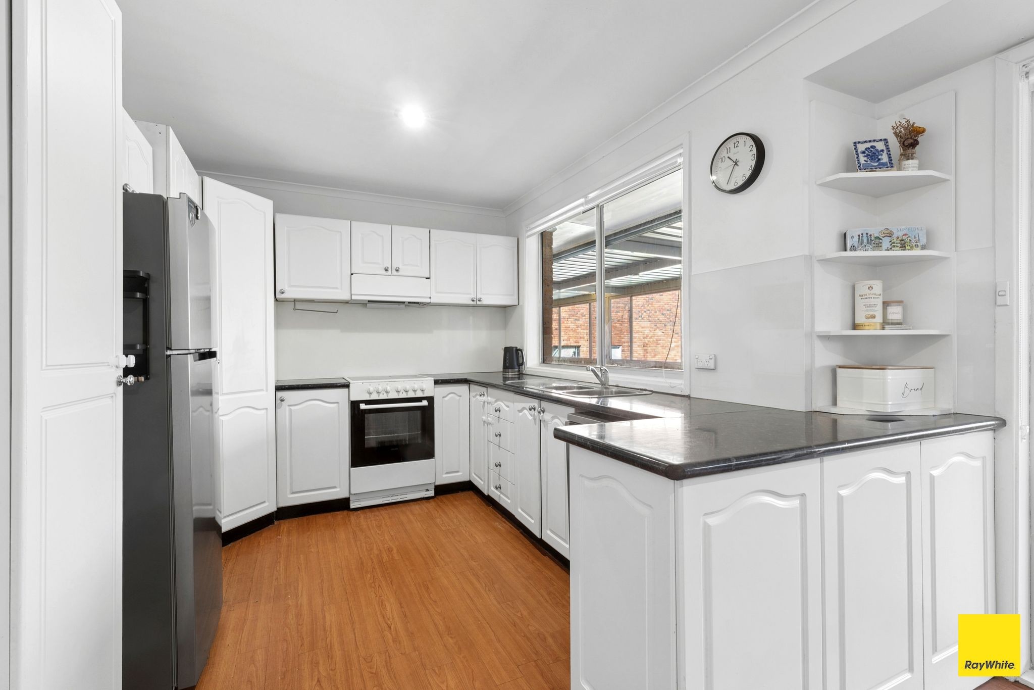 1 Roseneath Place, Engadine, NSW 2233