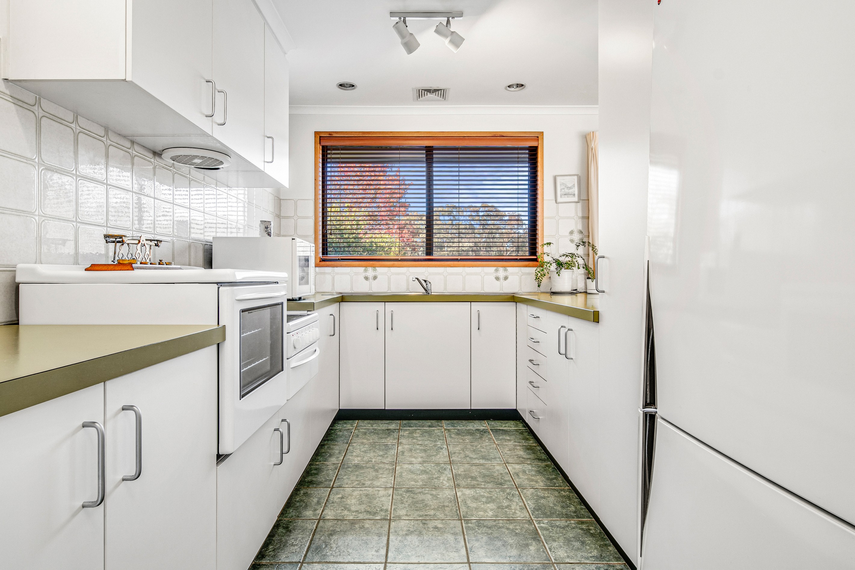 3 Vallance Place, Cook, ACT 2614