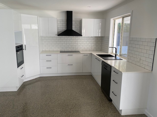 75 Lake Entrance Boulevard, Noosaville, QLD 4566