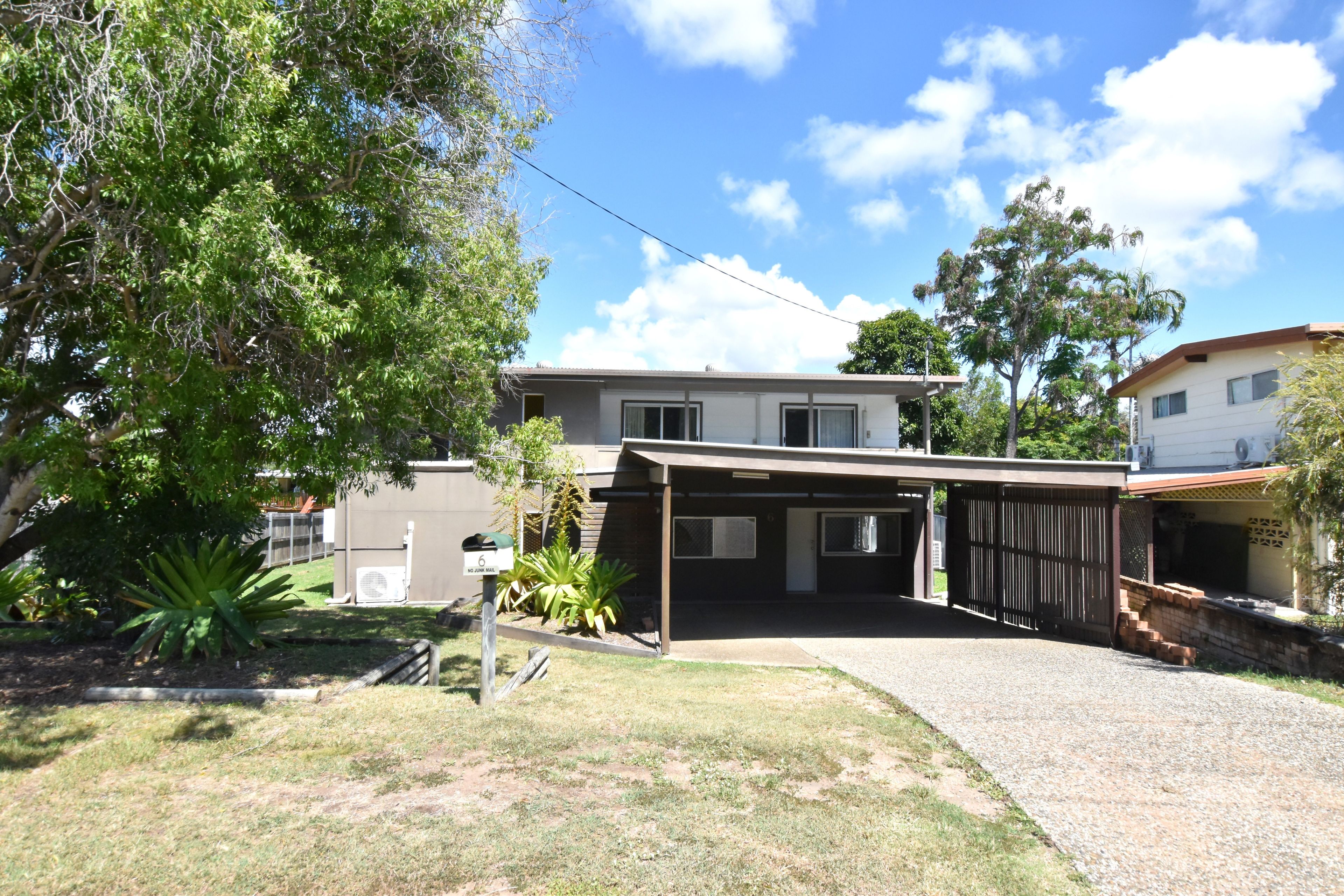 6 Wilga Street, Kin Kora, QLD 4680