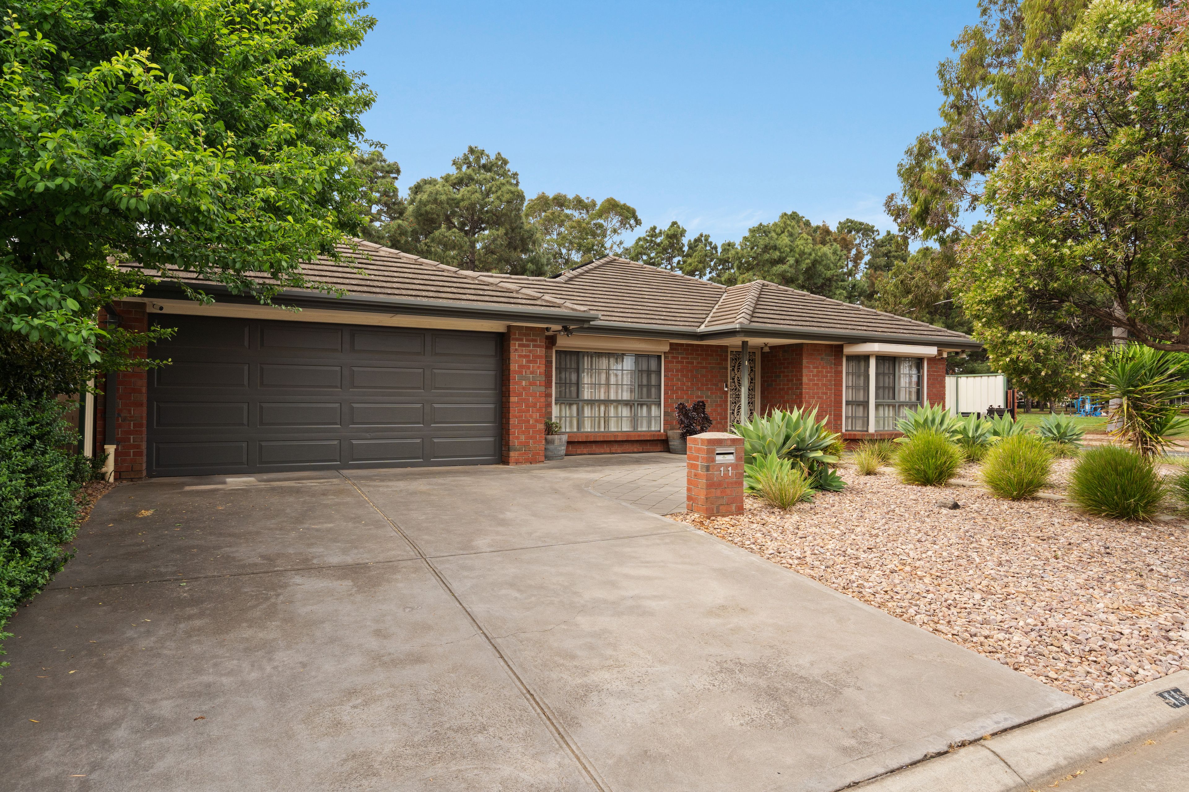 11 Minorca Court, Parafield Gardens, SA 5107