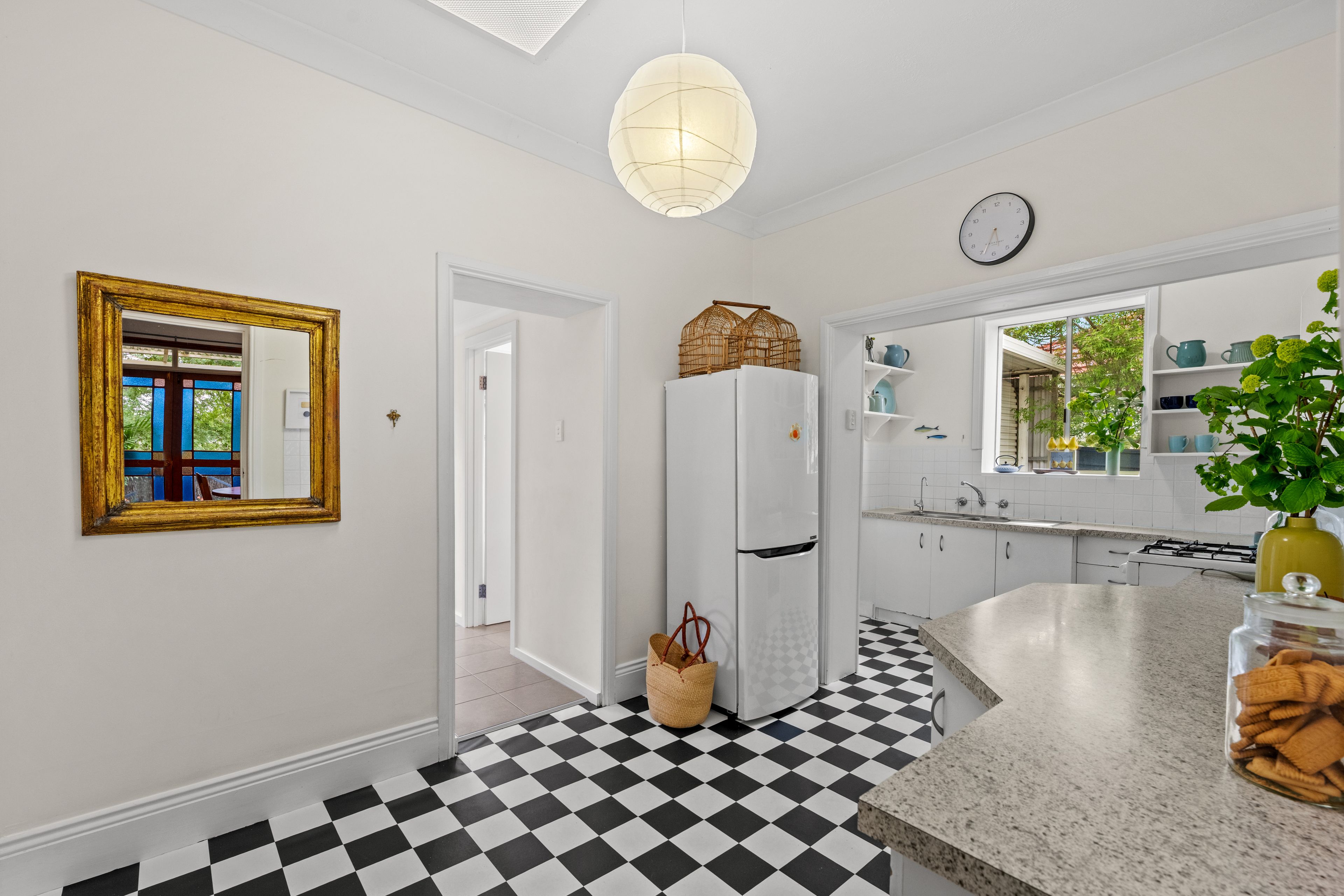 1 Tennant Street — photo 10 of 30