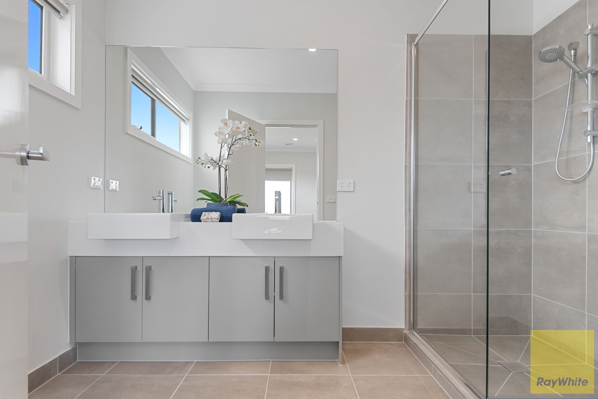 1 Rosette Crescent, Rockbank, VIC 3335