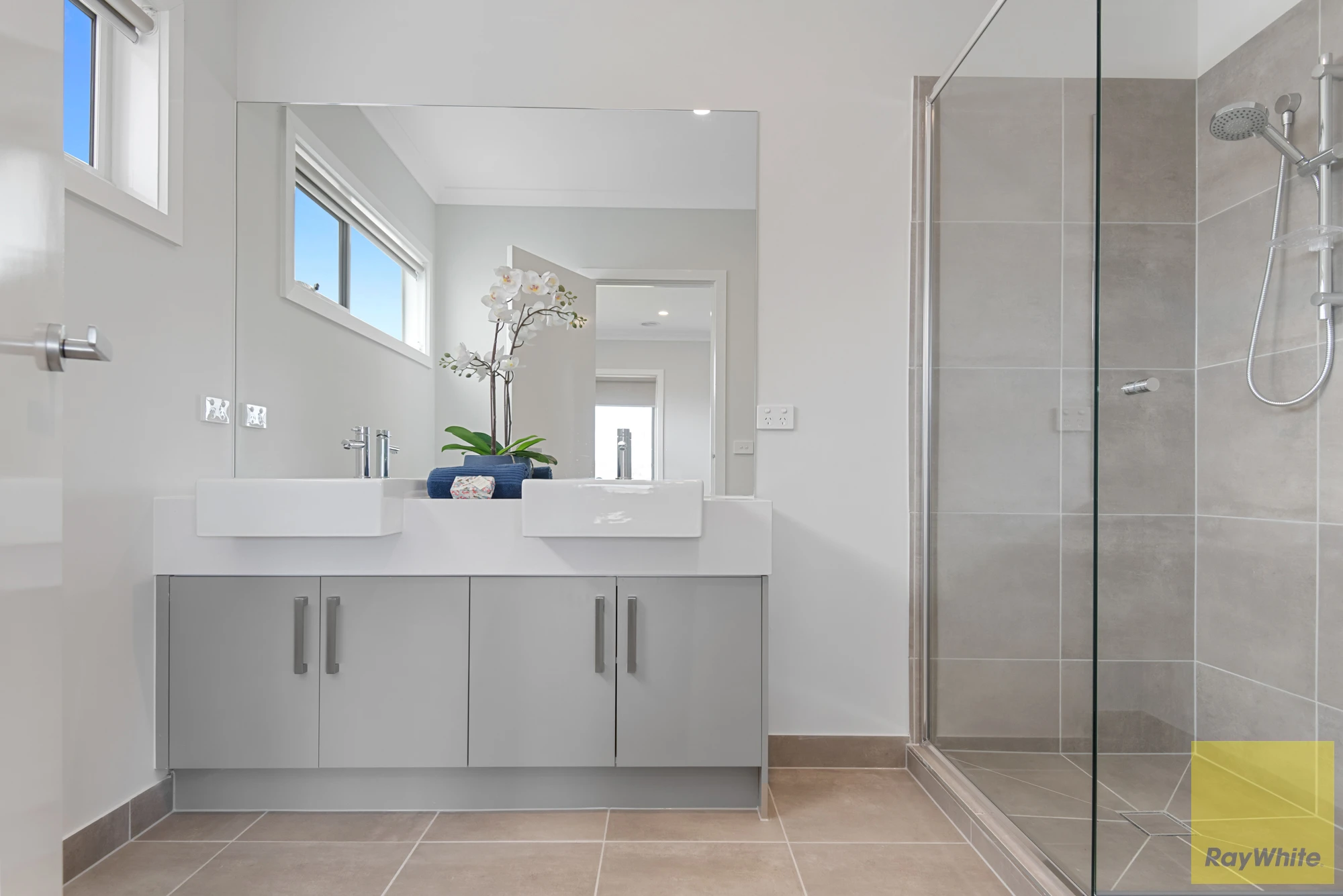 1 Rosette Crescent, Rockbank, VIC 3335