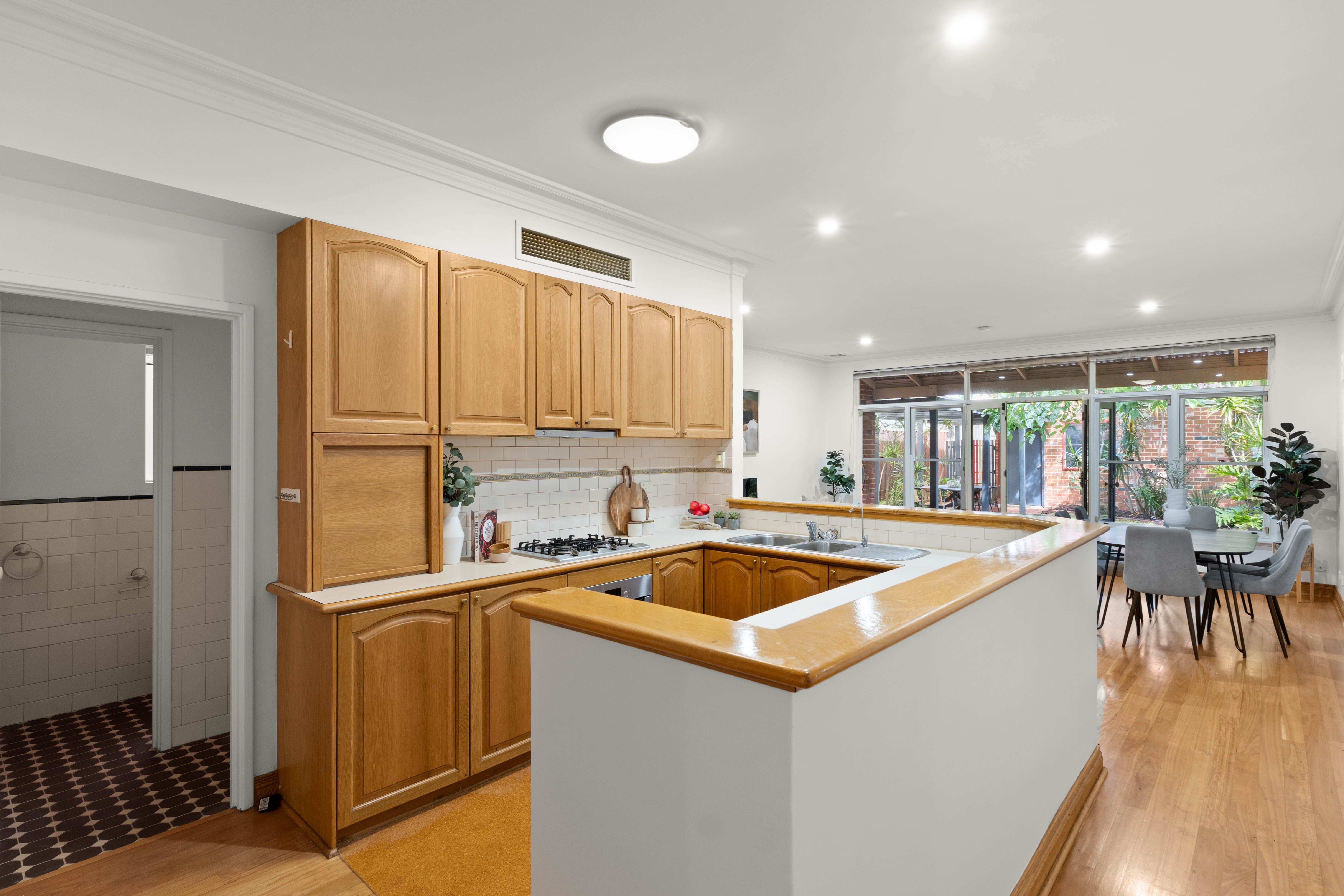 19 Tate Street — photo 7 of 23