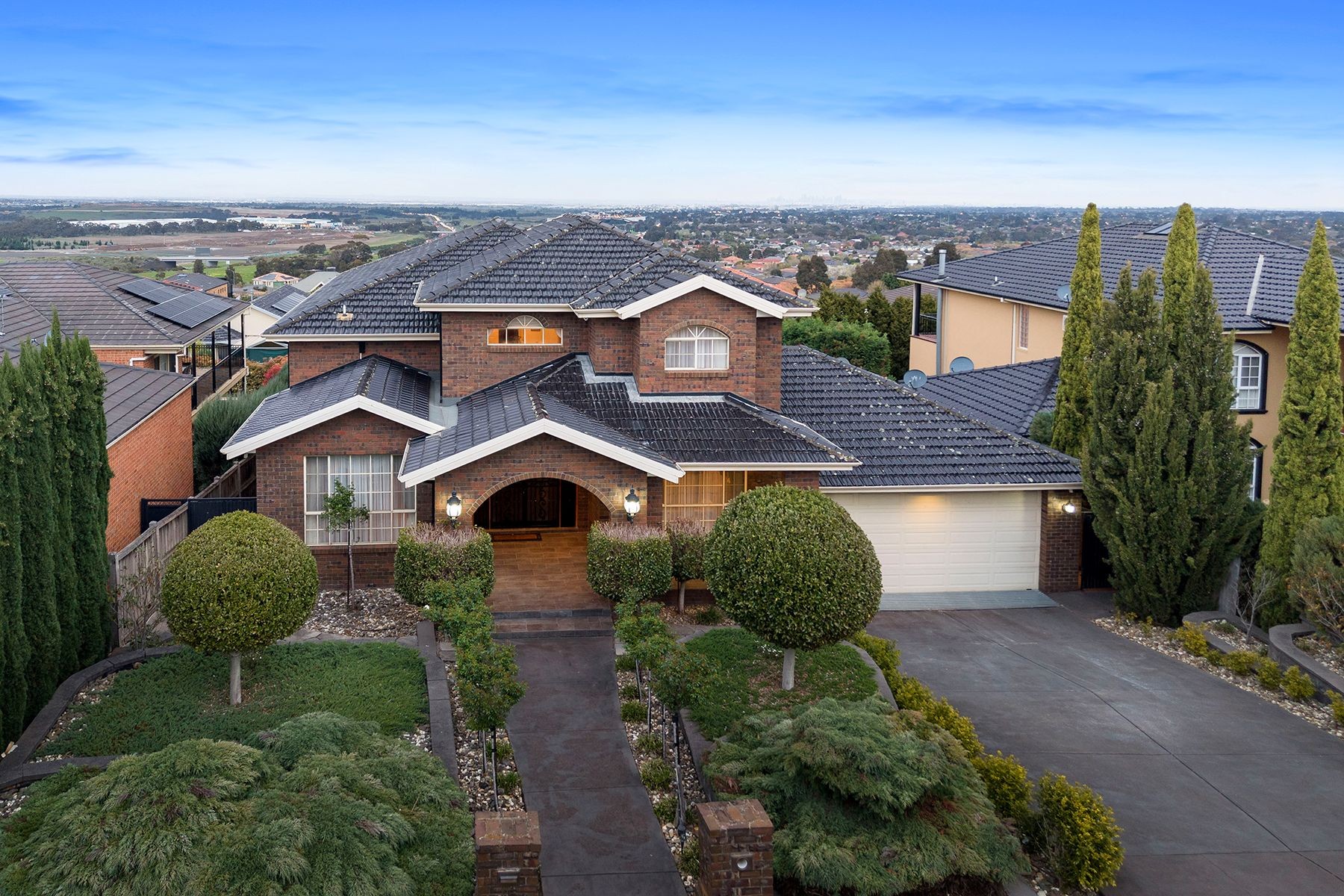 25 Parkside Rise, Craigieburn, VIC 3064