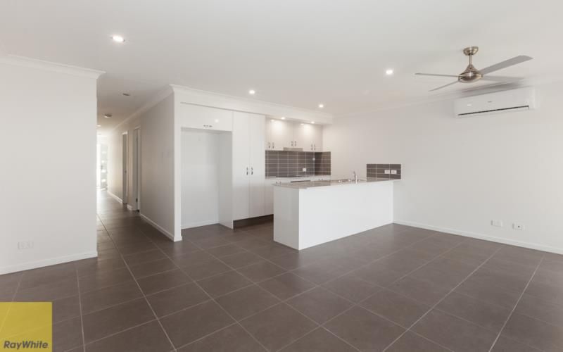 2/16 Bulloo Crescent, Brassall, QLD 4305