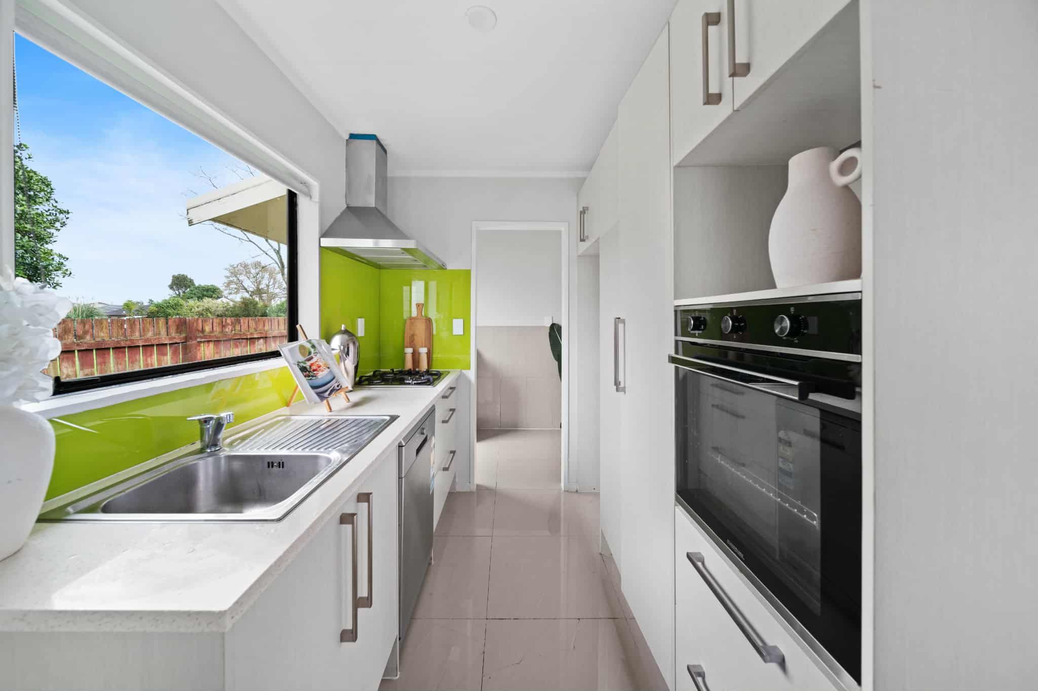 100A Shifnal Drive, Randwick Park, Manukau City